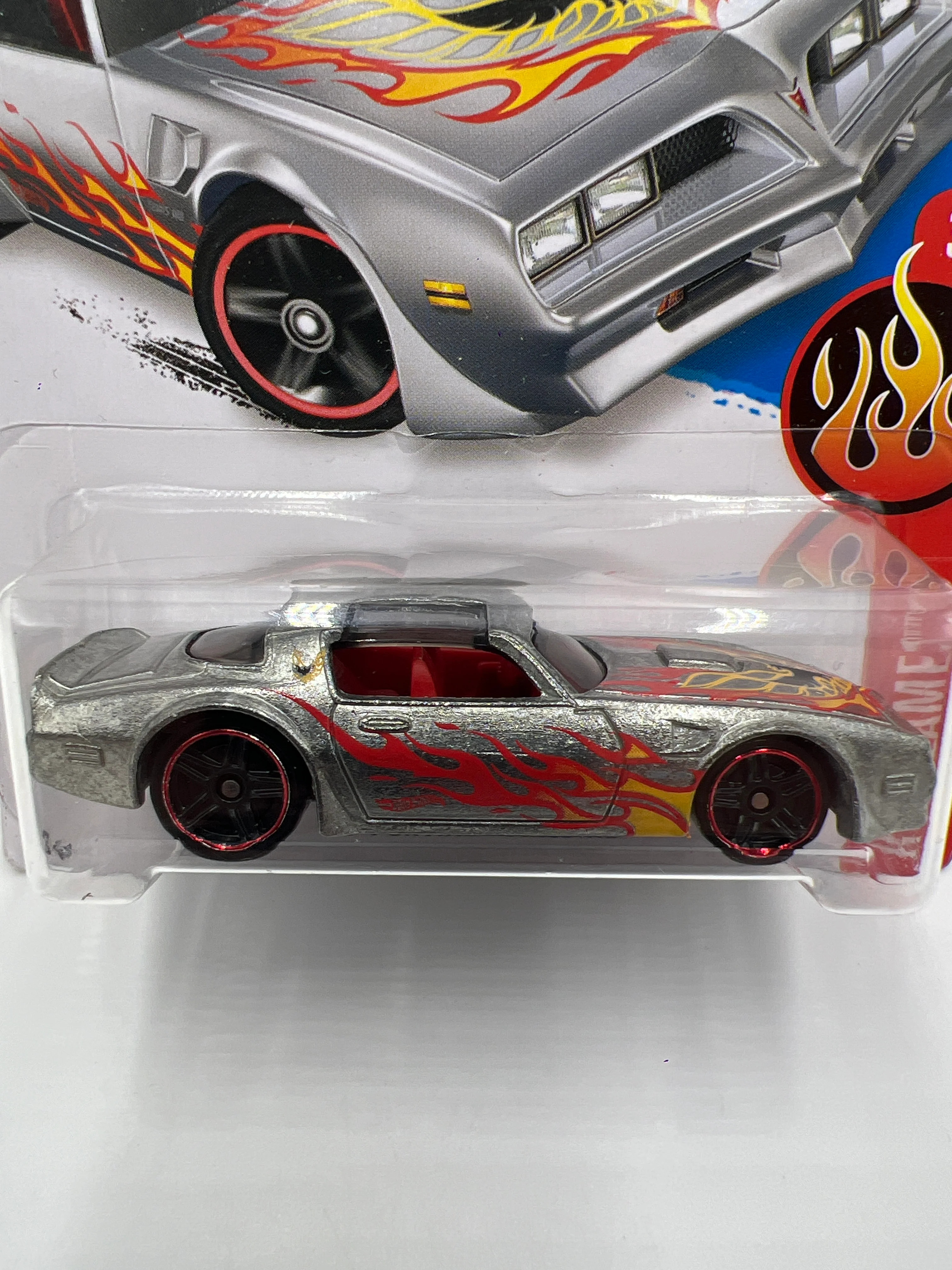 2016 Hot Wheels Walmart Exclusive Zamac #93 77 Pontiac Firebird 143A - Image 3