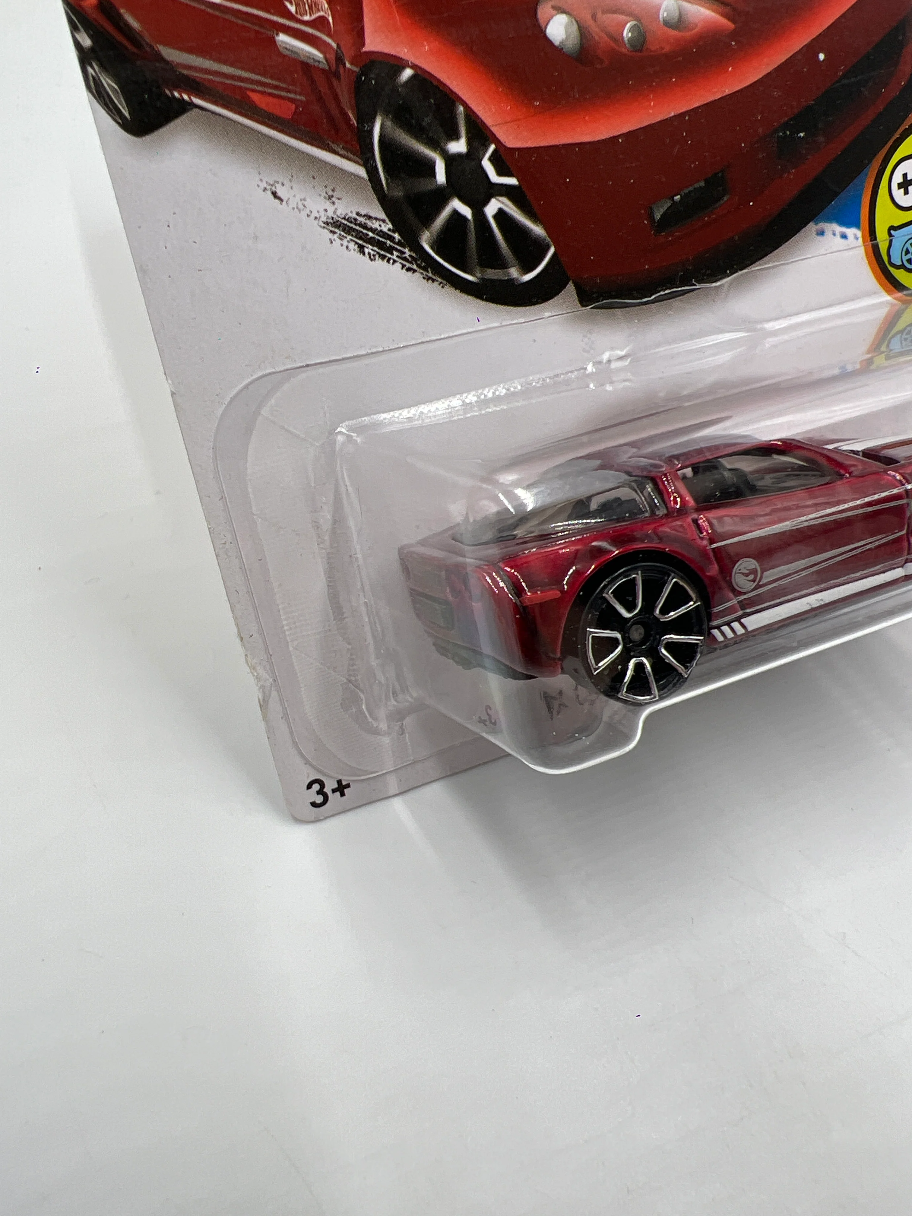 2016 Hot Wheels Treasure Hunt #22 11 Corvette Grand Sport Red - Image 4