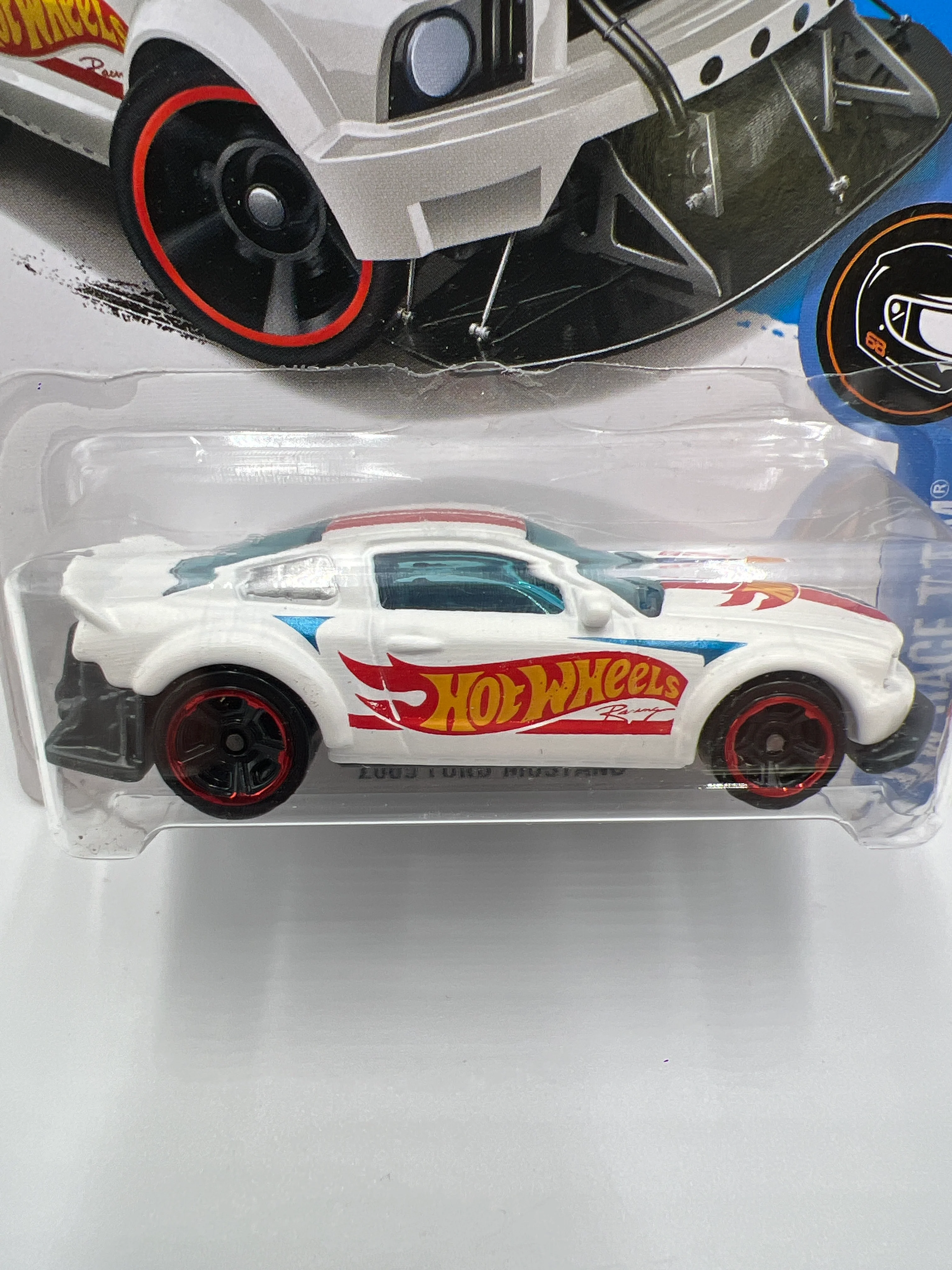 2017 Hot Wheels Kmart Exclusive HW Race Team 2005 Ford Mustang White 240F - Image 3