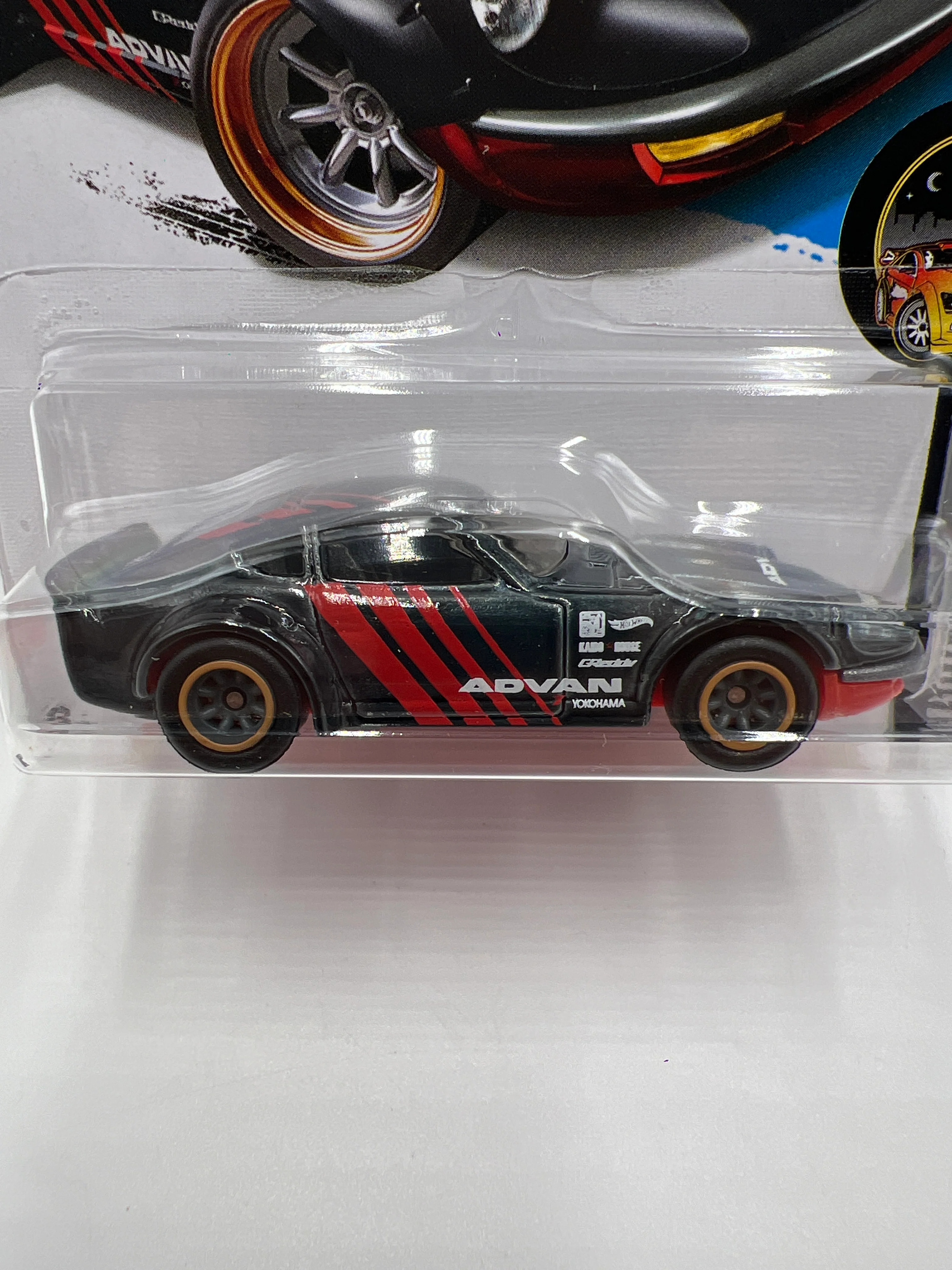 2017 Hot Wheels Super Treasure Hunt Nissan Fairlady Z Black Advan W/Protector - Image 3