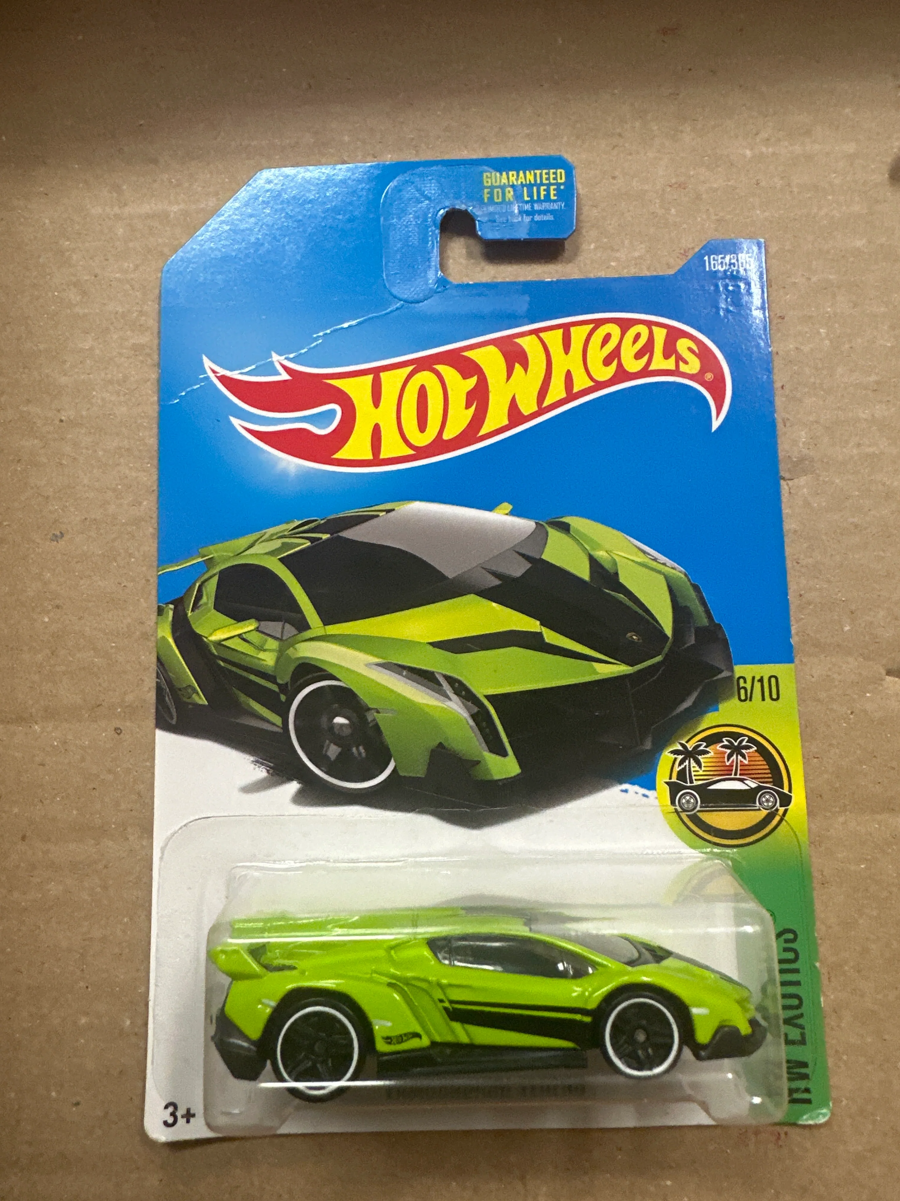 2017 Hot Wheels Hw Exotics #165 Lamborghini Veneno Green see description crease 102A - Image 8