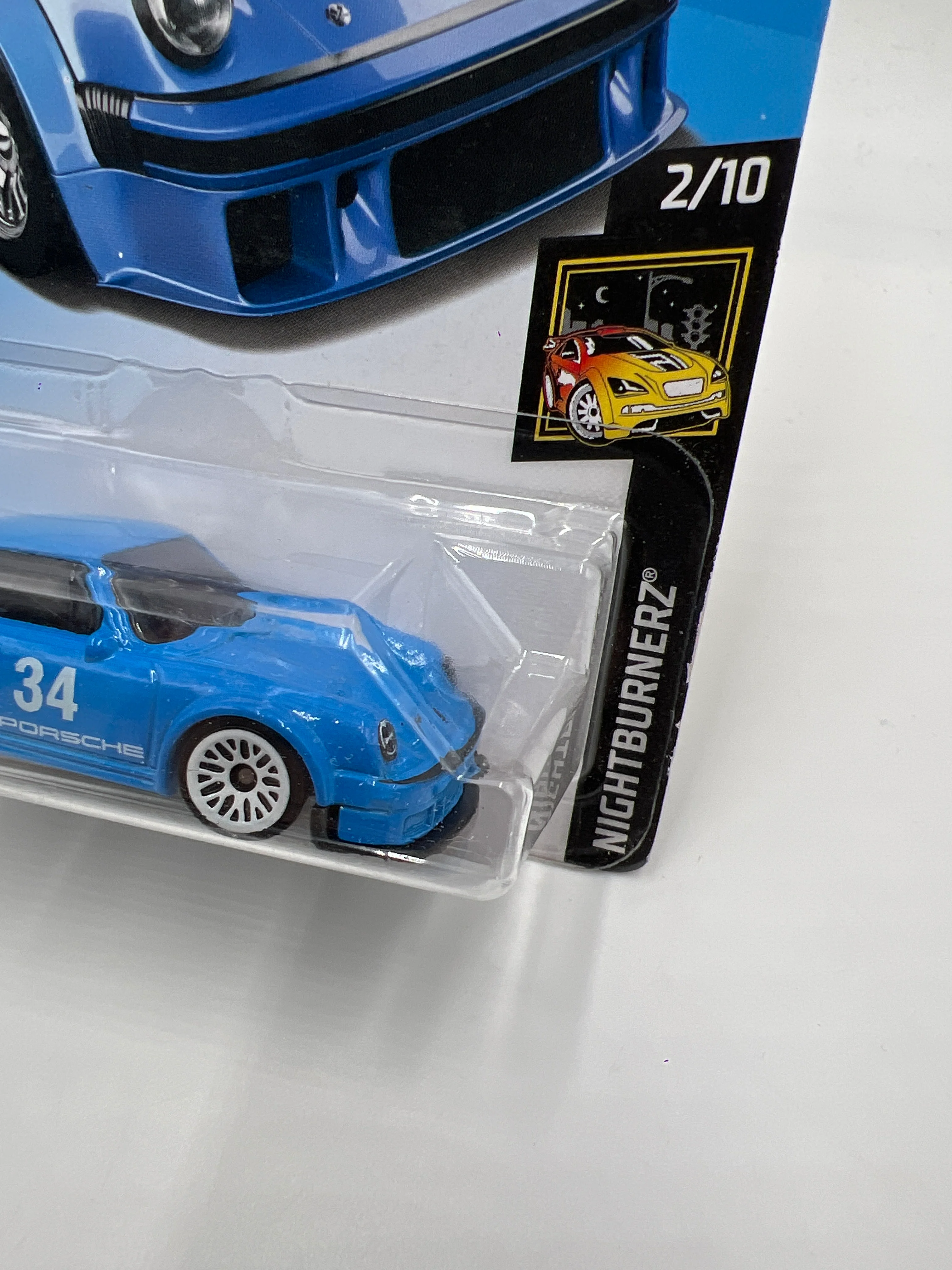 2018 Hot Wheels Nightburnerz #64 Porsche 934.5 Blue - Image 4