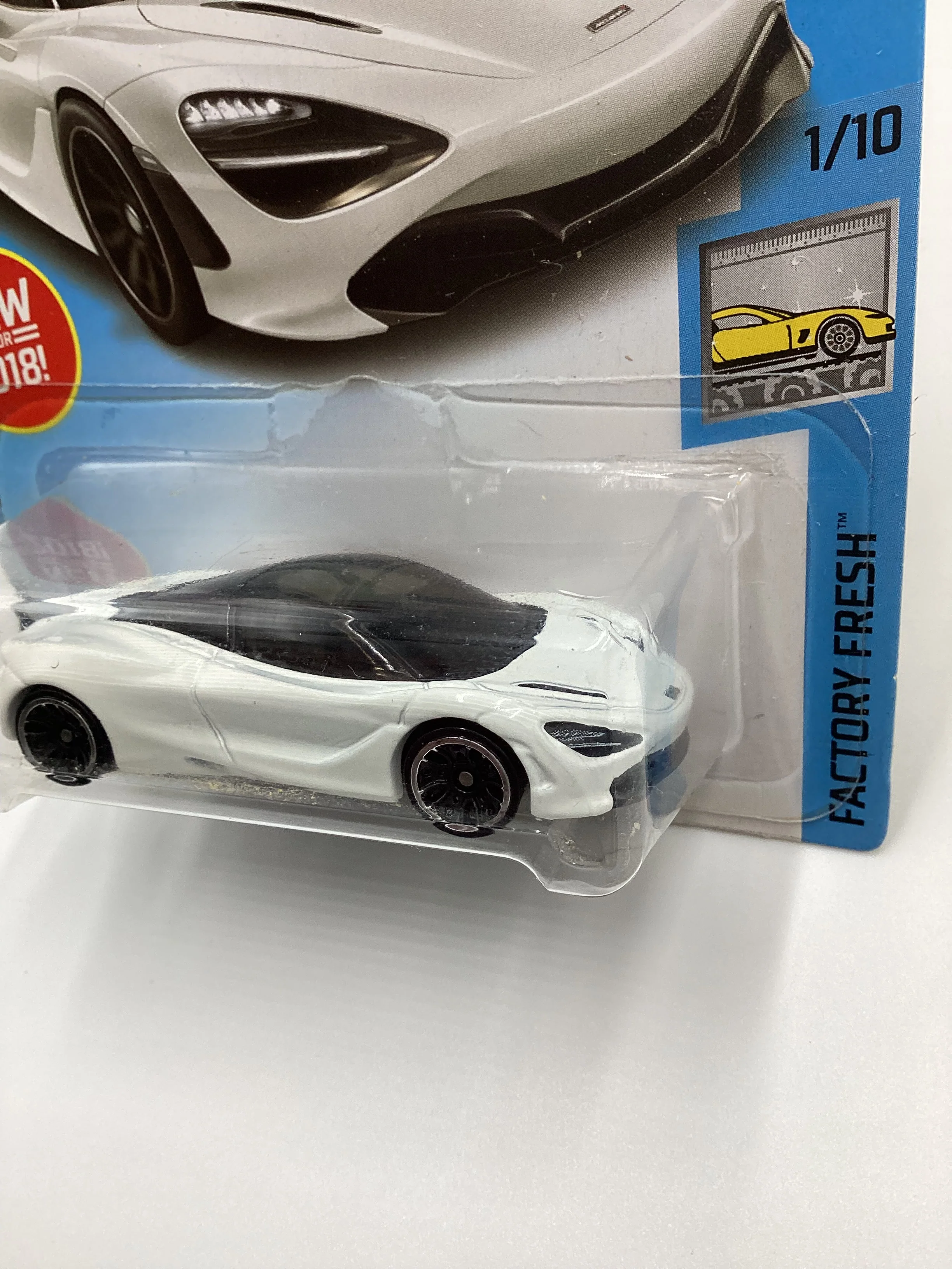 2018 Hot Wheels #318 McLaren 720S White 102i 105G - Image 3