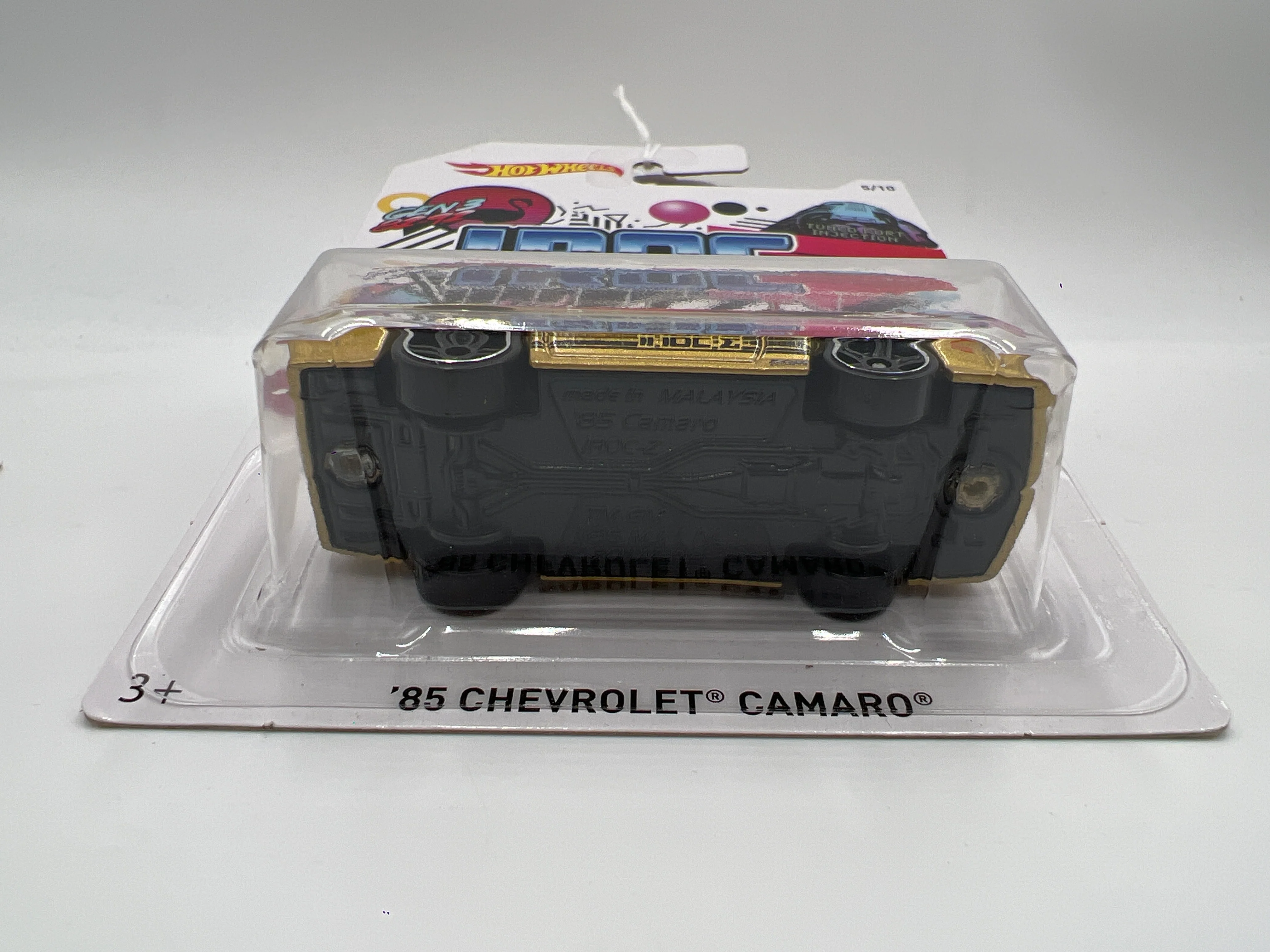 2018 Hot Wheels 50th Anniversary Camaro Series #5 85 Chevrolet Camaro Gold 151F - Image 6