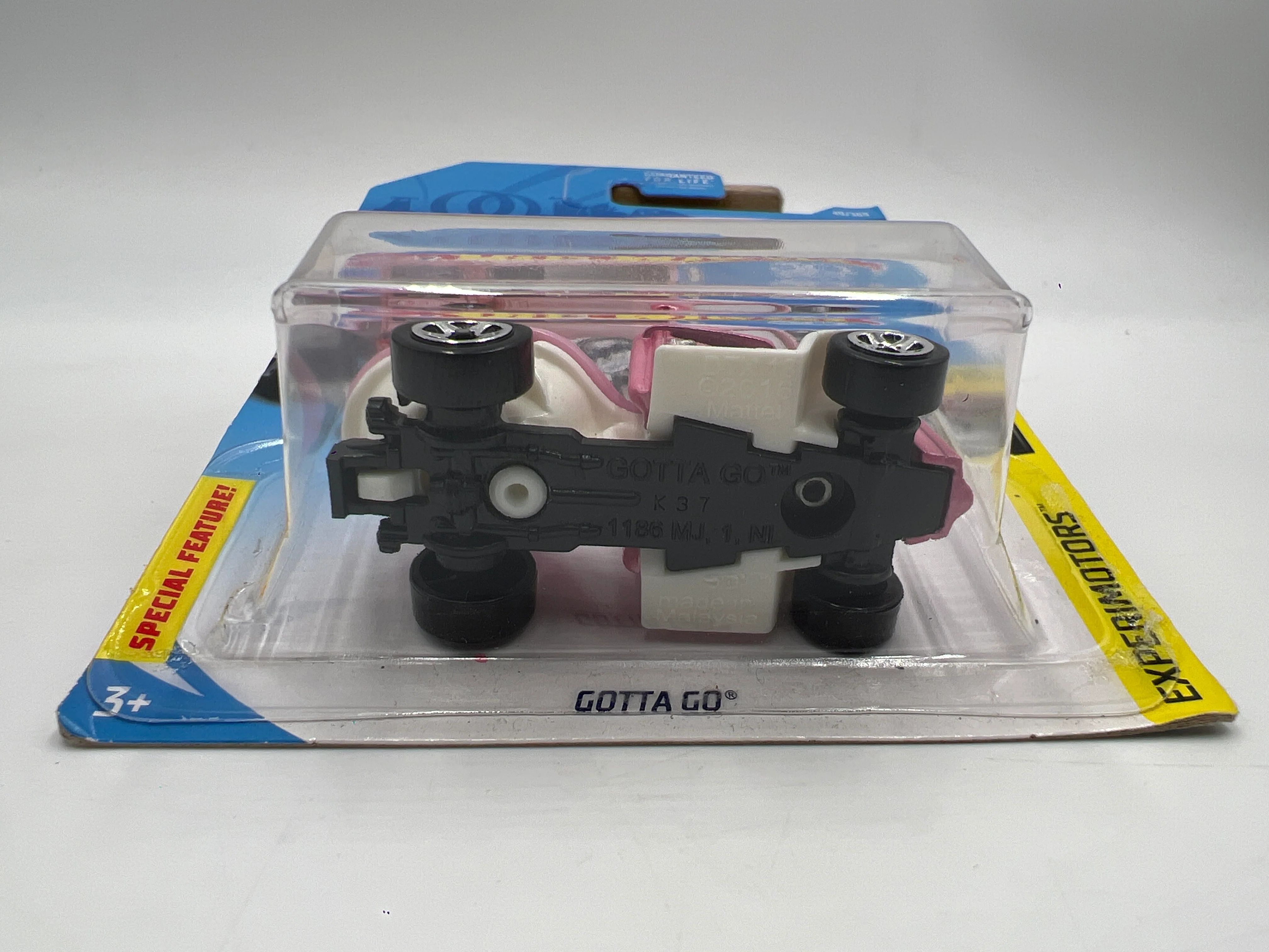 2018 Hot Wheels Experimotors #49 Gotta Go Pink W/Protector - Image 6