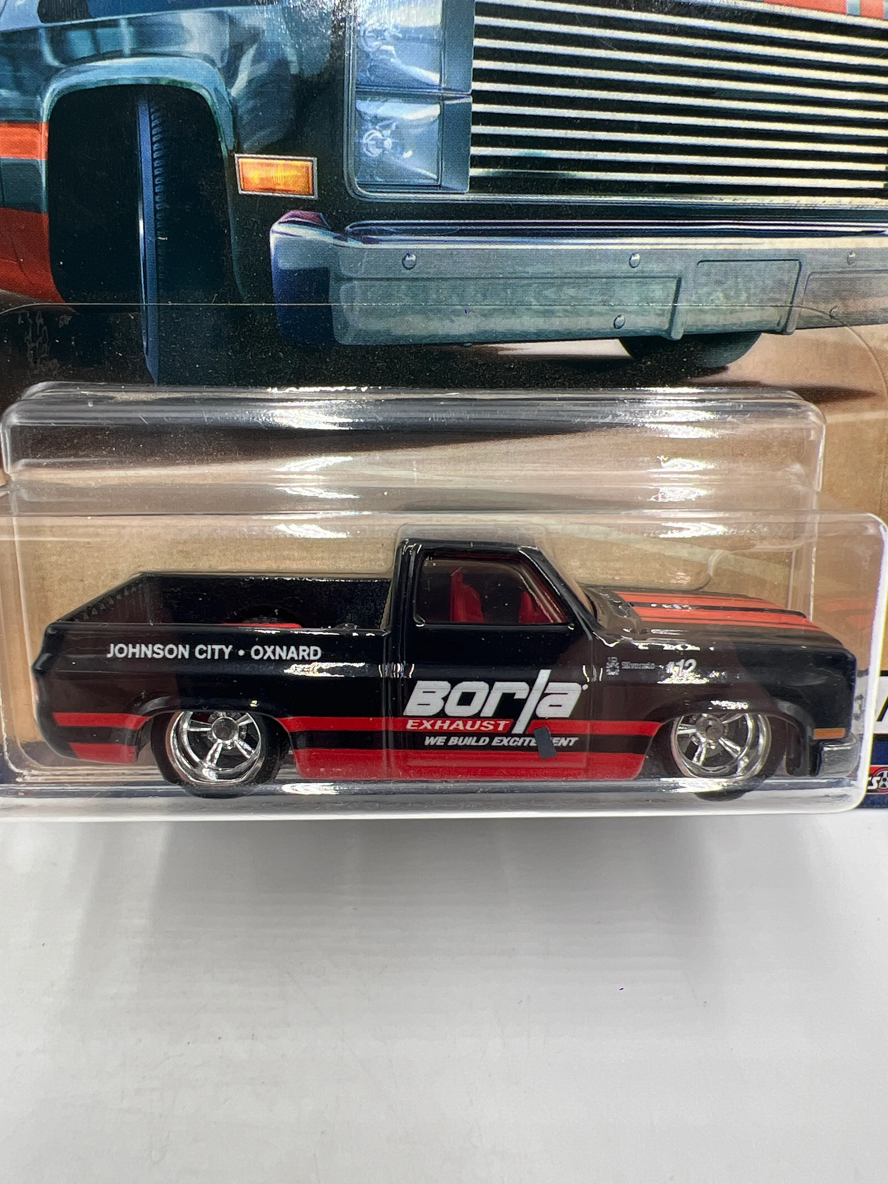 2018 Hot Wheels Premium Car Culture Shop Trucks #3 83 Chevy Silverado Borla W/Protector - Image 2