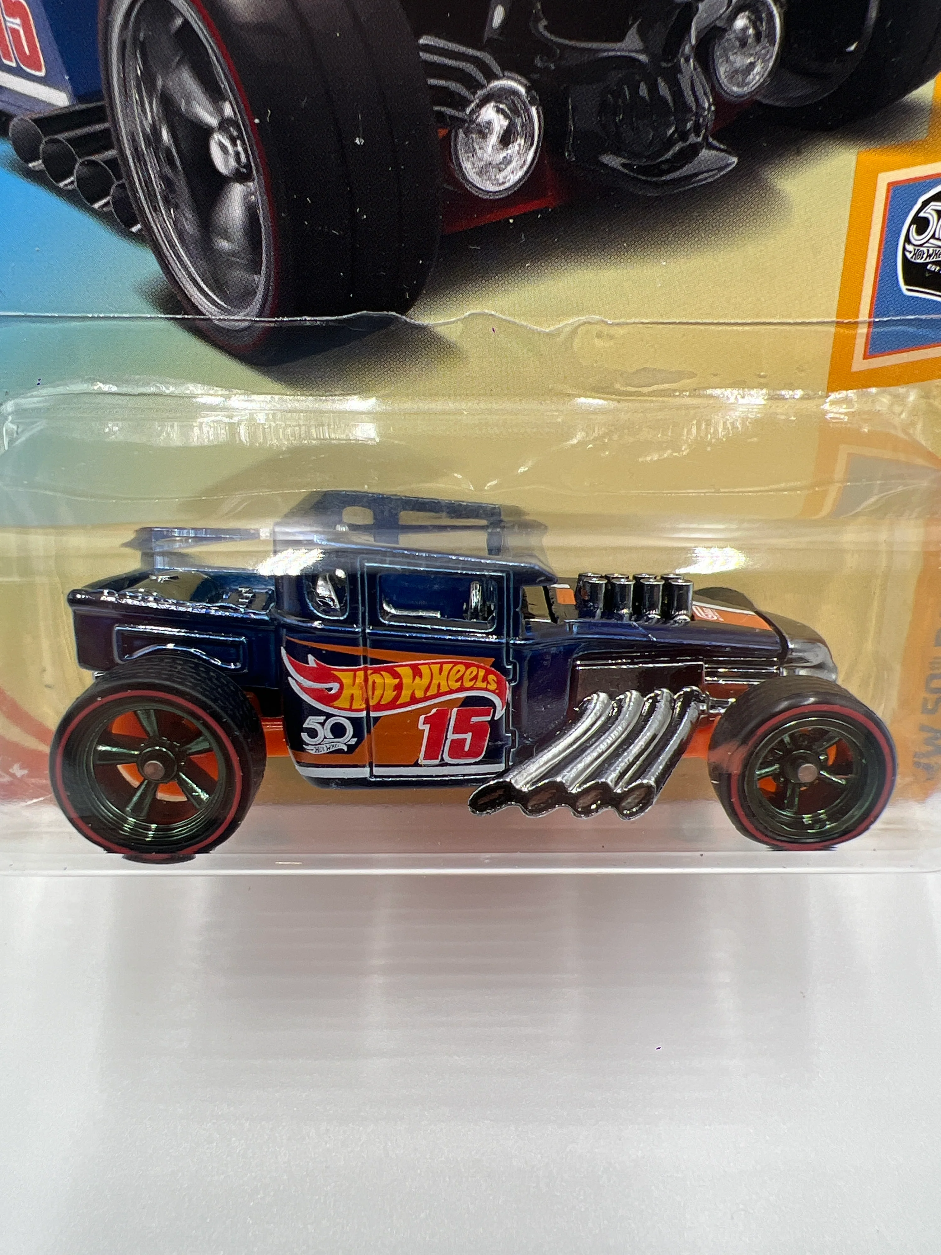 2018 Hot Wheels Super Treasure Hunt Bone Shaker Ultimate Chase W/Protector - Image 3