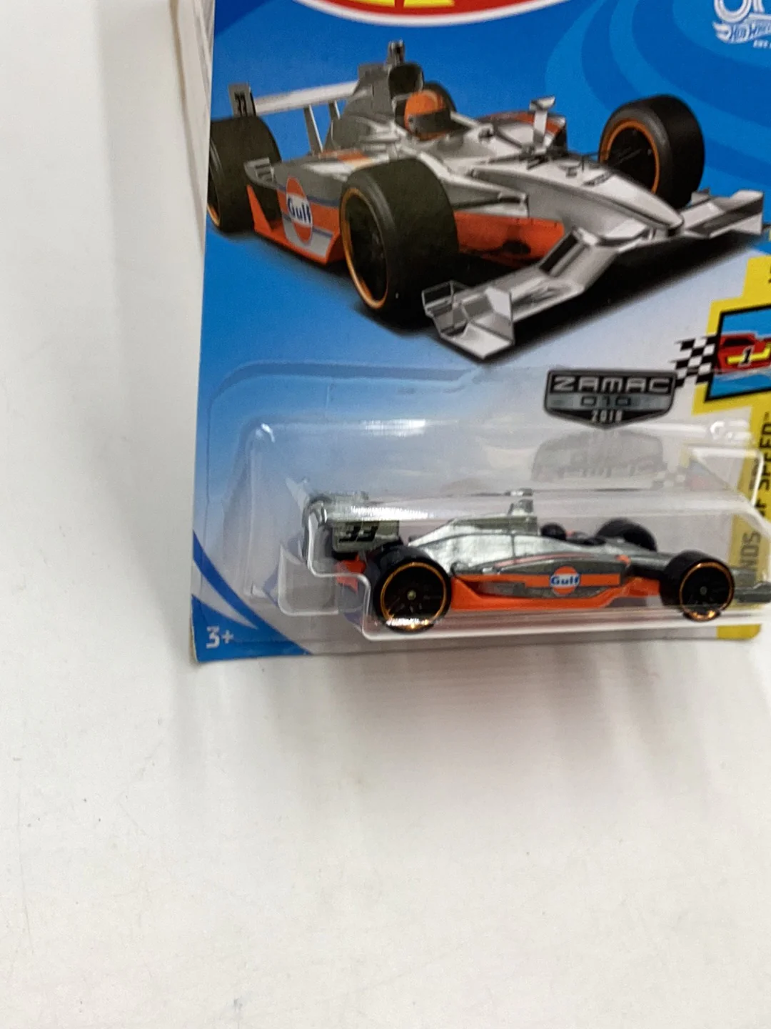 2018 Hot wheels Zamac #10 Indy 500 Oval (Not perfect card) - Image 4