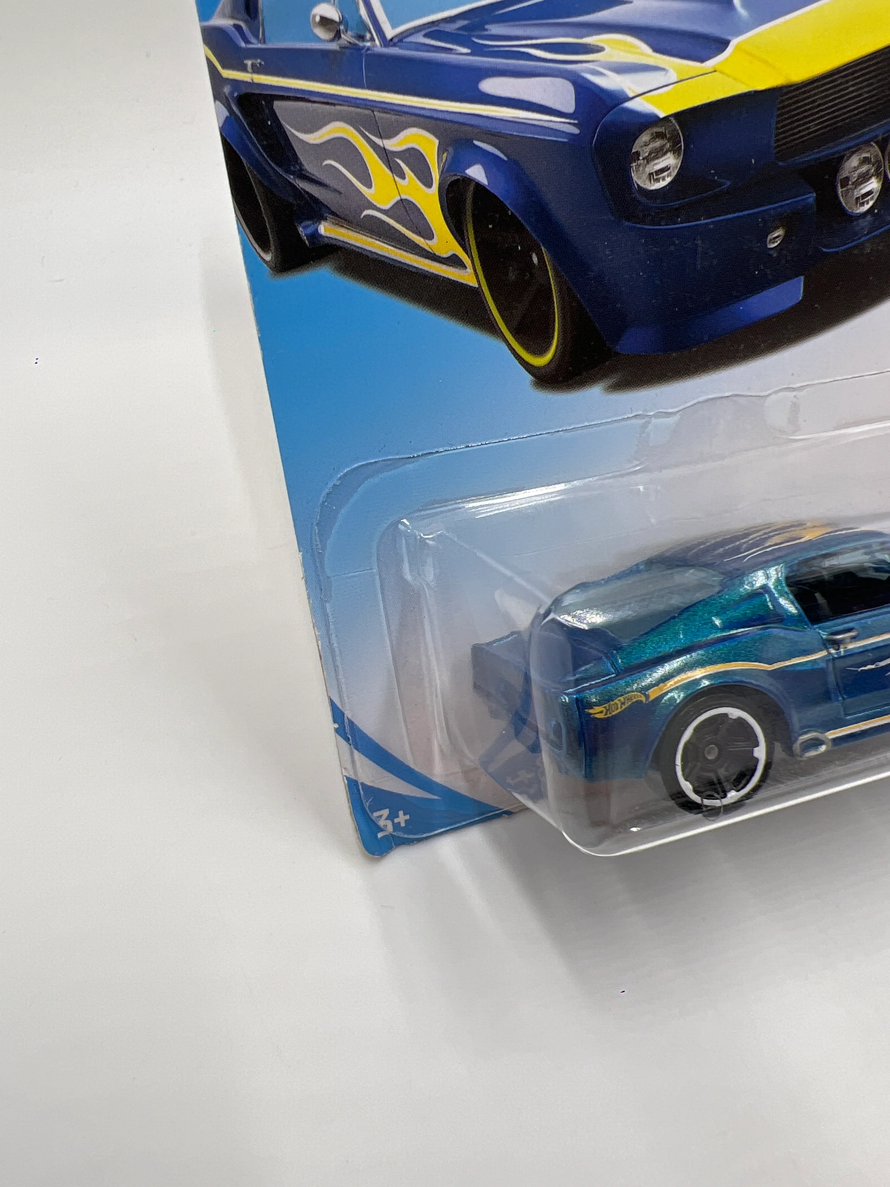 2019 Hot Wheels Flames #33 67 Shelby GT-500 Blue - Image 4