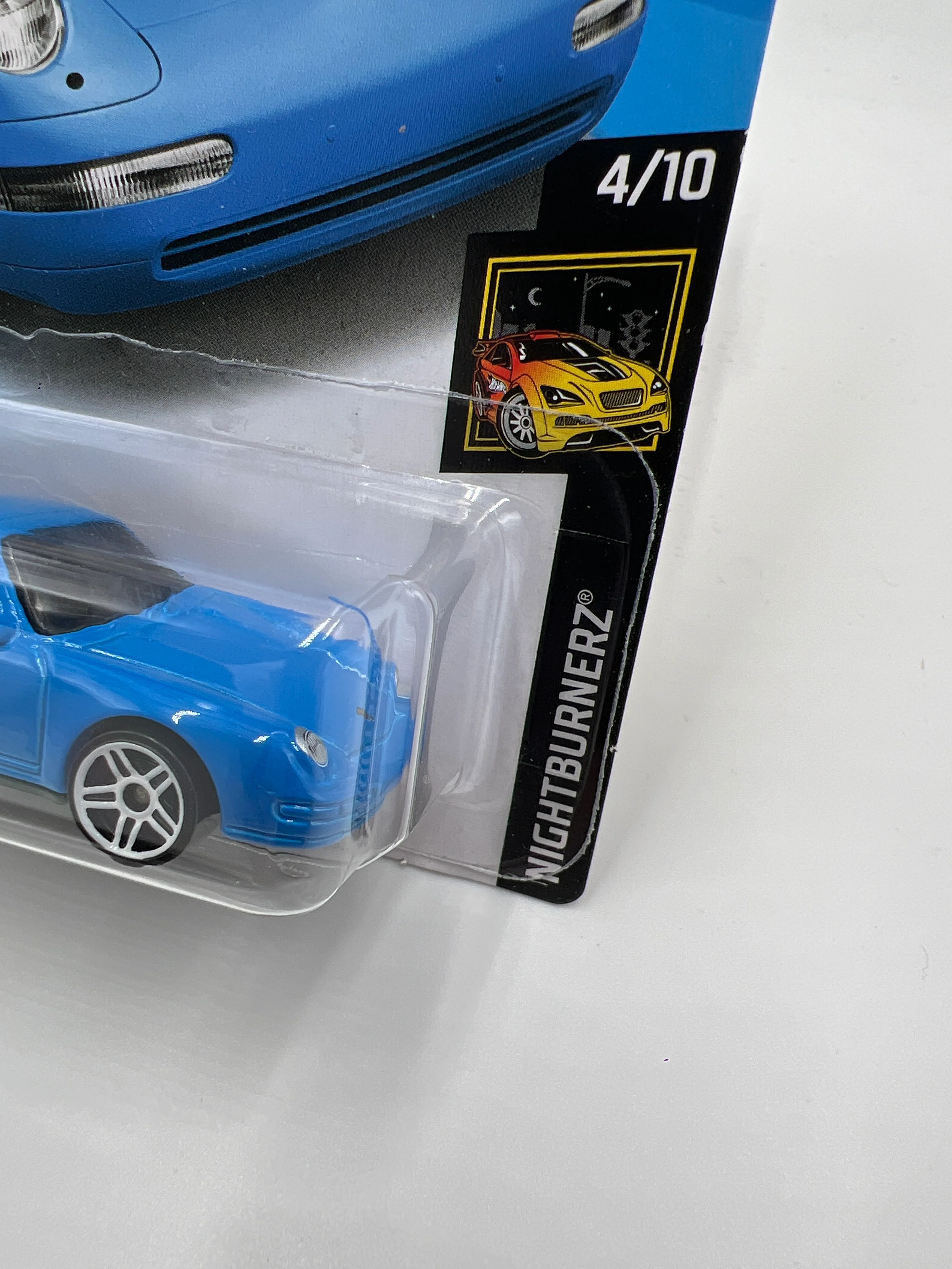 2019 Hot Wheels Month Card Nightburnerz #155 96 Porsche Carrera Blue 100C - Image 4