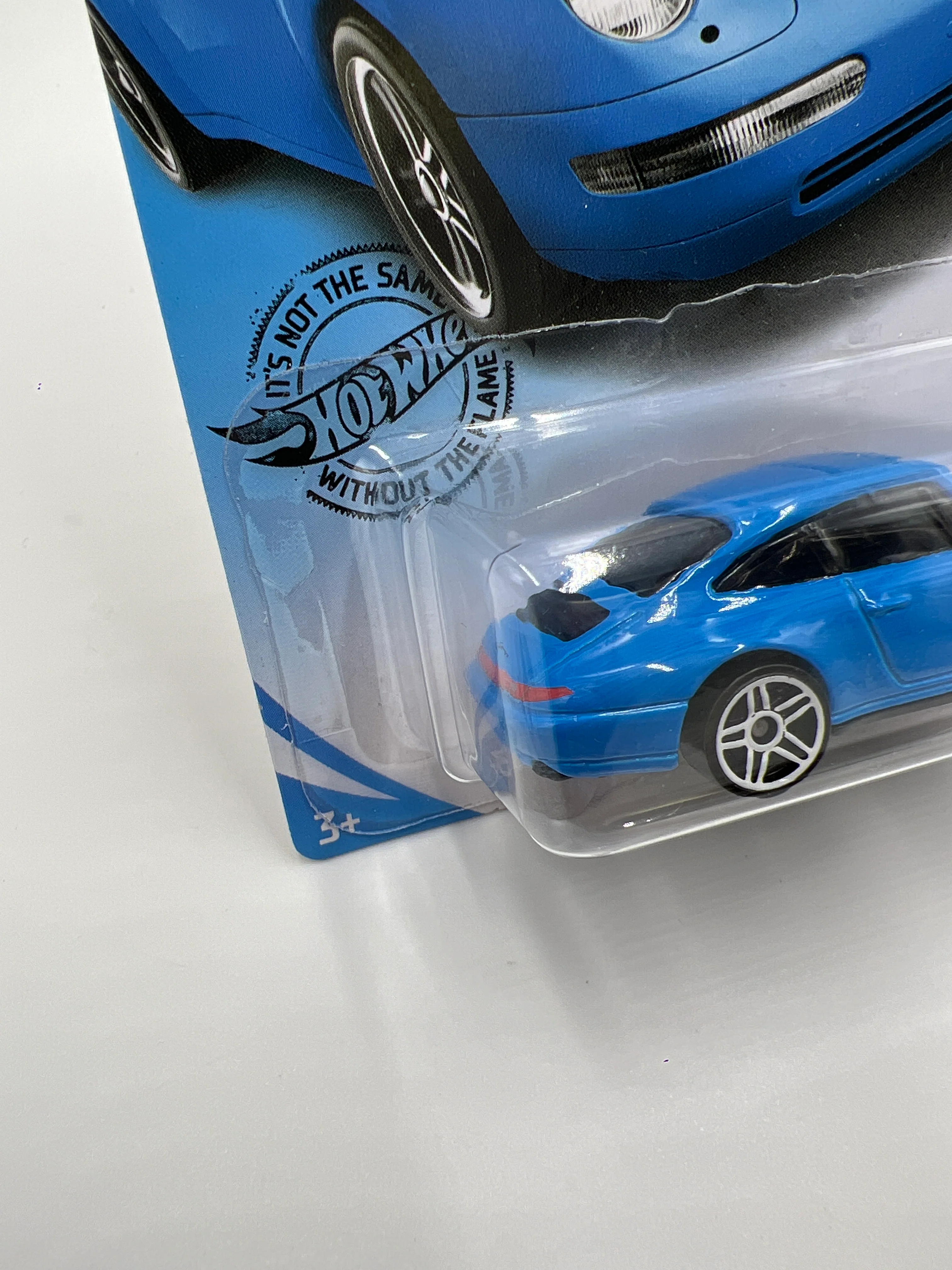 2019 Hot Wheels Month Card Nightburnerz #155 96 Porsche Carrera Blue 100C - Image 5