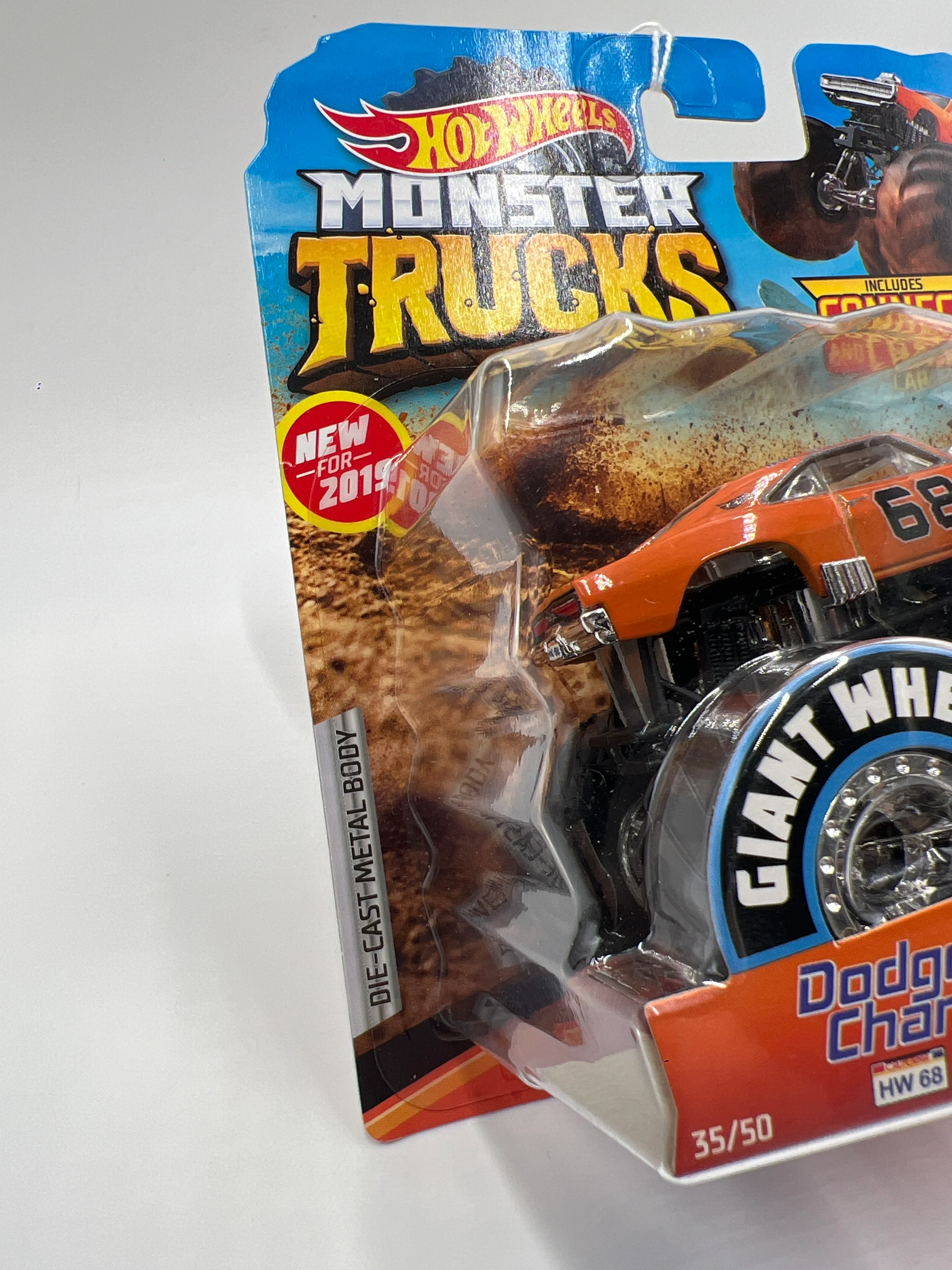 2019 Hot Wheels Monster Trucks #33 Dodge Charger R/T 126E - Image 4