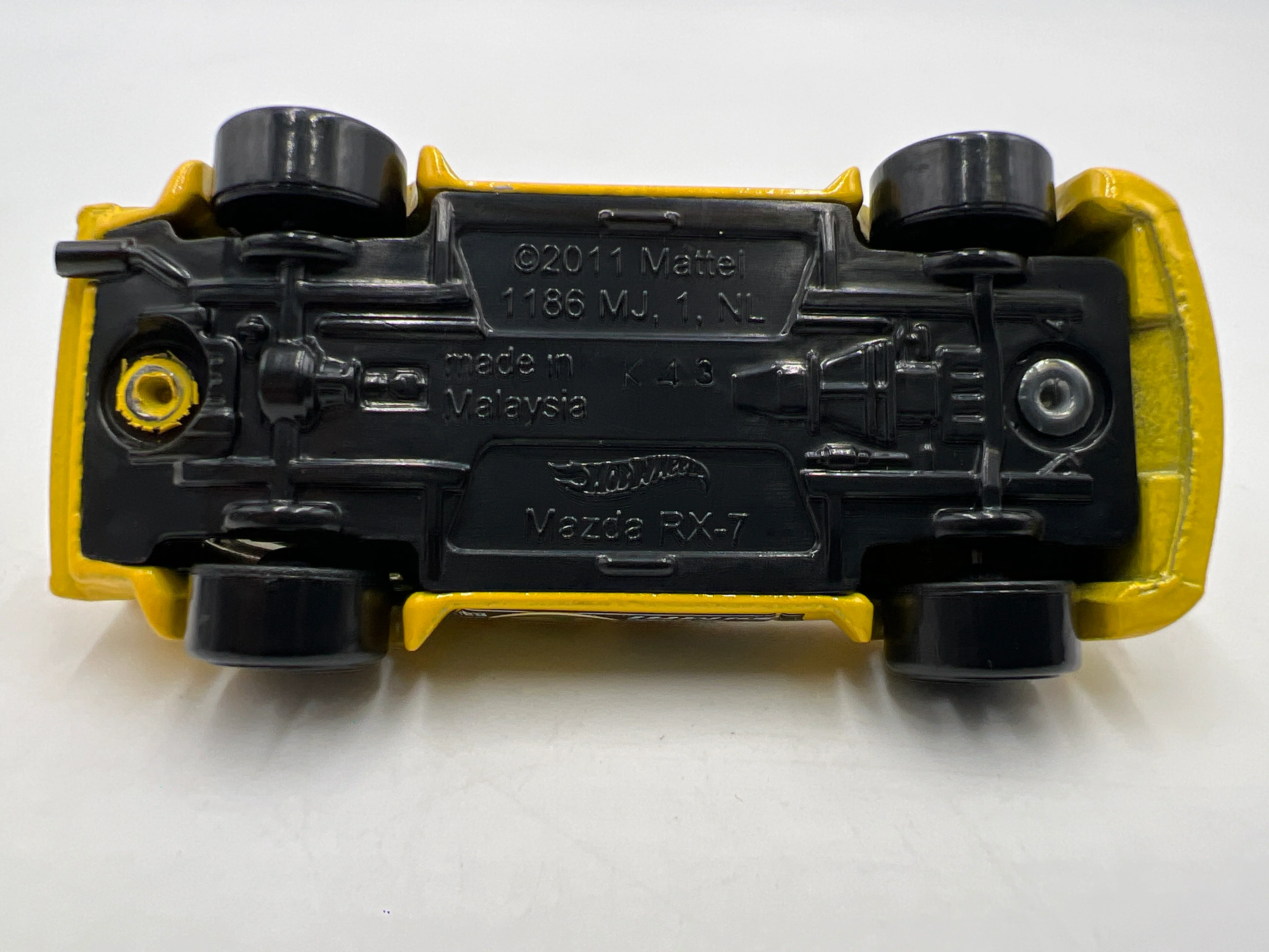 2018 Hot Wheels Mystery Models Series 1 #10 Chase Mazda RX-7 Yellow - Image 6