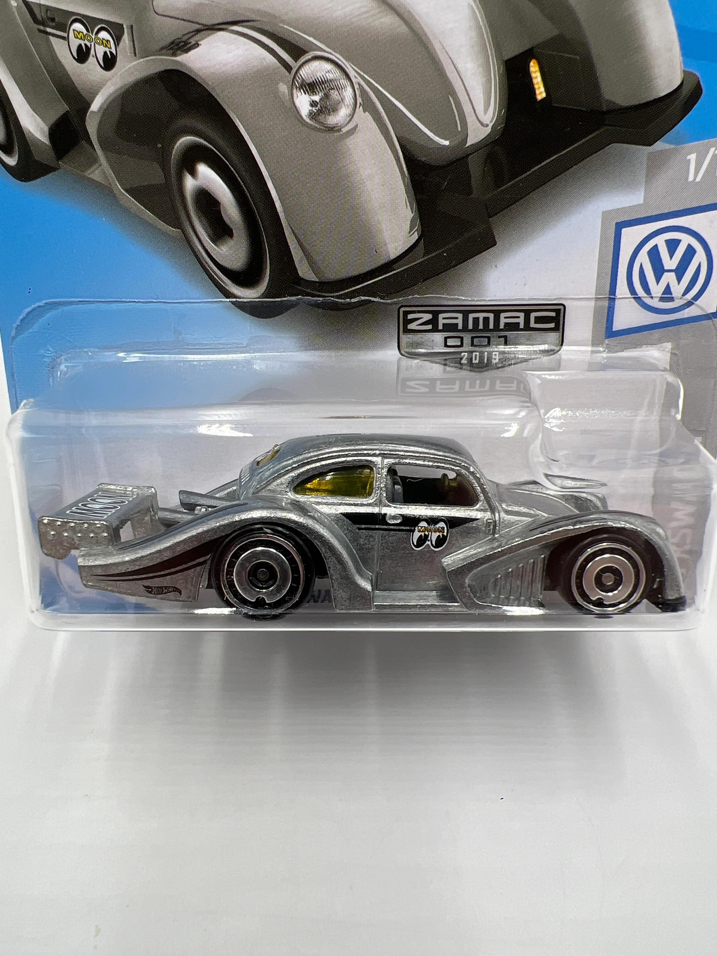 2019 Hot Wheels Walmart Exclusive Zamac 1 #46 Volkswagen Kafer Racer Mooneyes 146i - Image 2