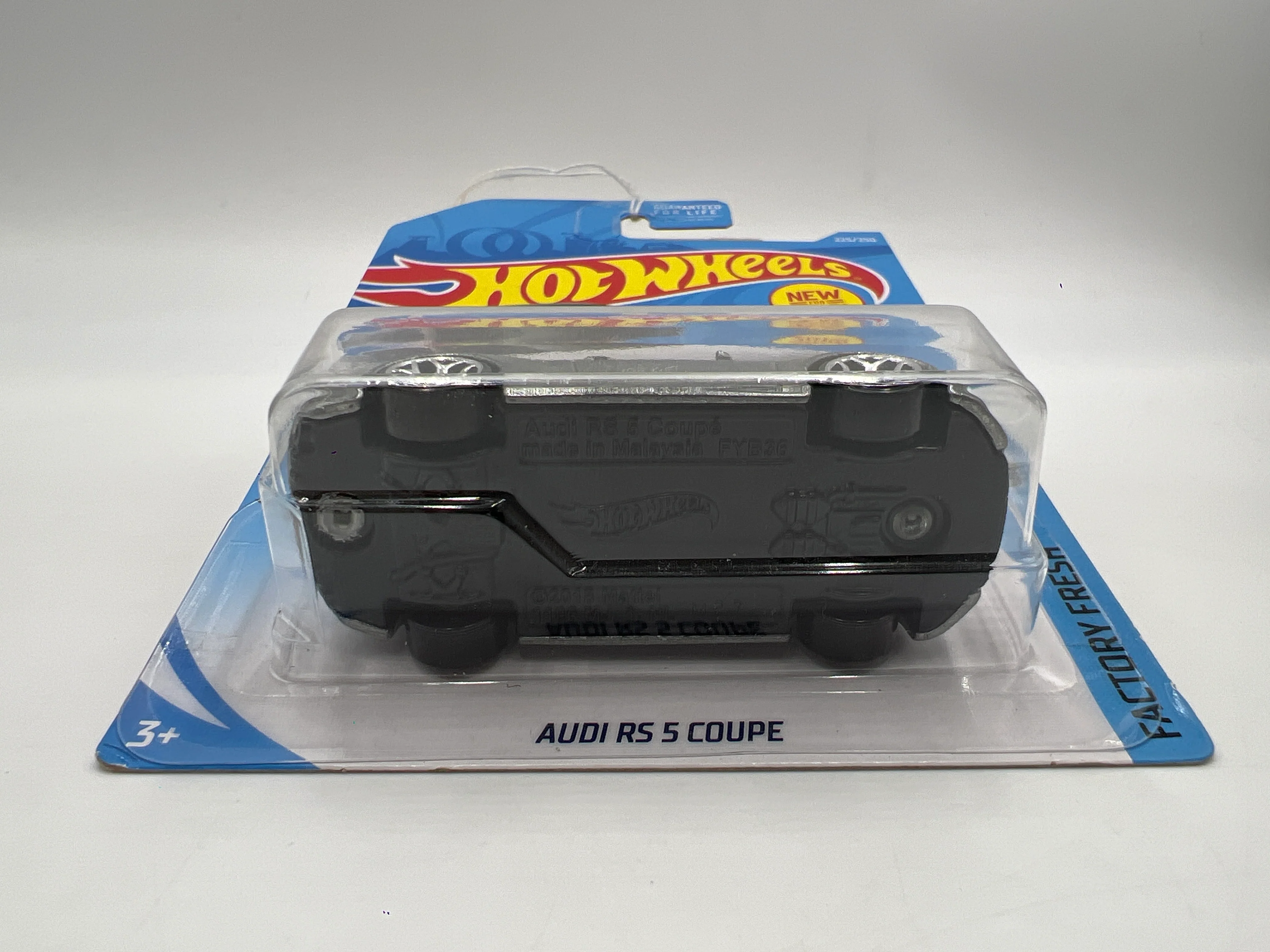 2019 Hot Wheels Walmart Exclusive Zamac 16 #225 Audi RS 5 Coupe 147F - Image 5