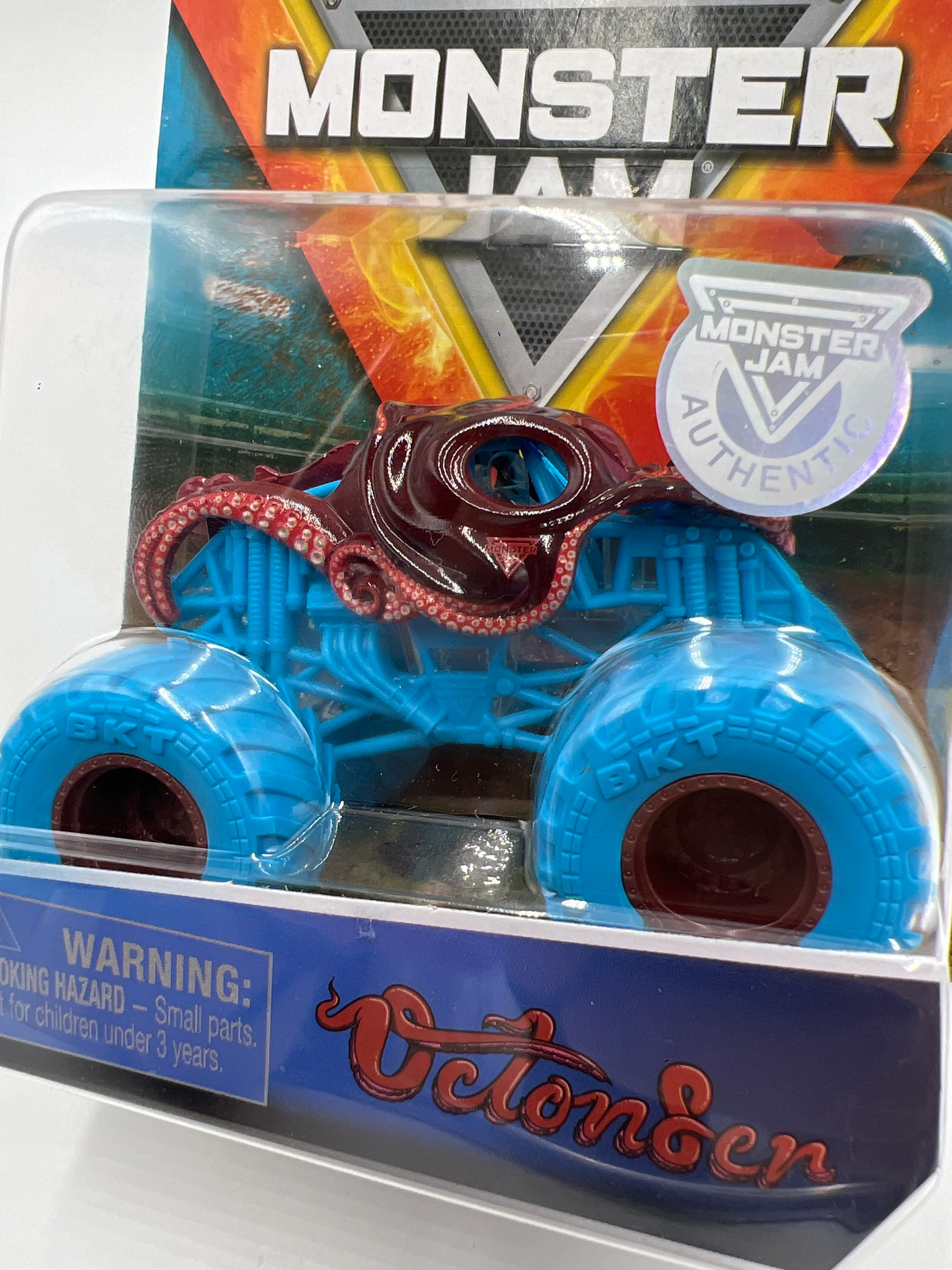 Monster Jam Series 9 Nitro Neon Octon8er 124C - Image 2