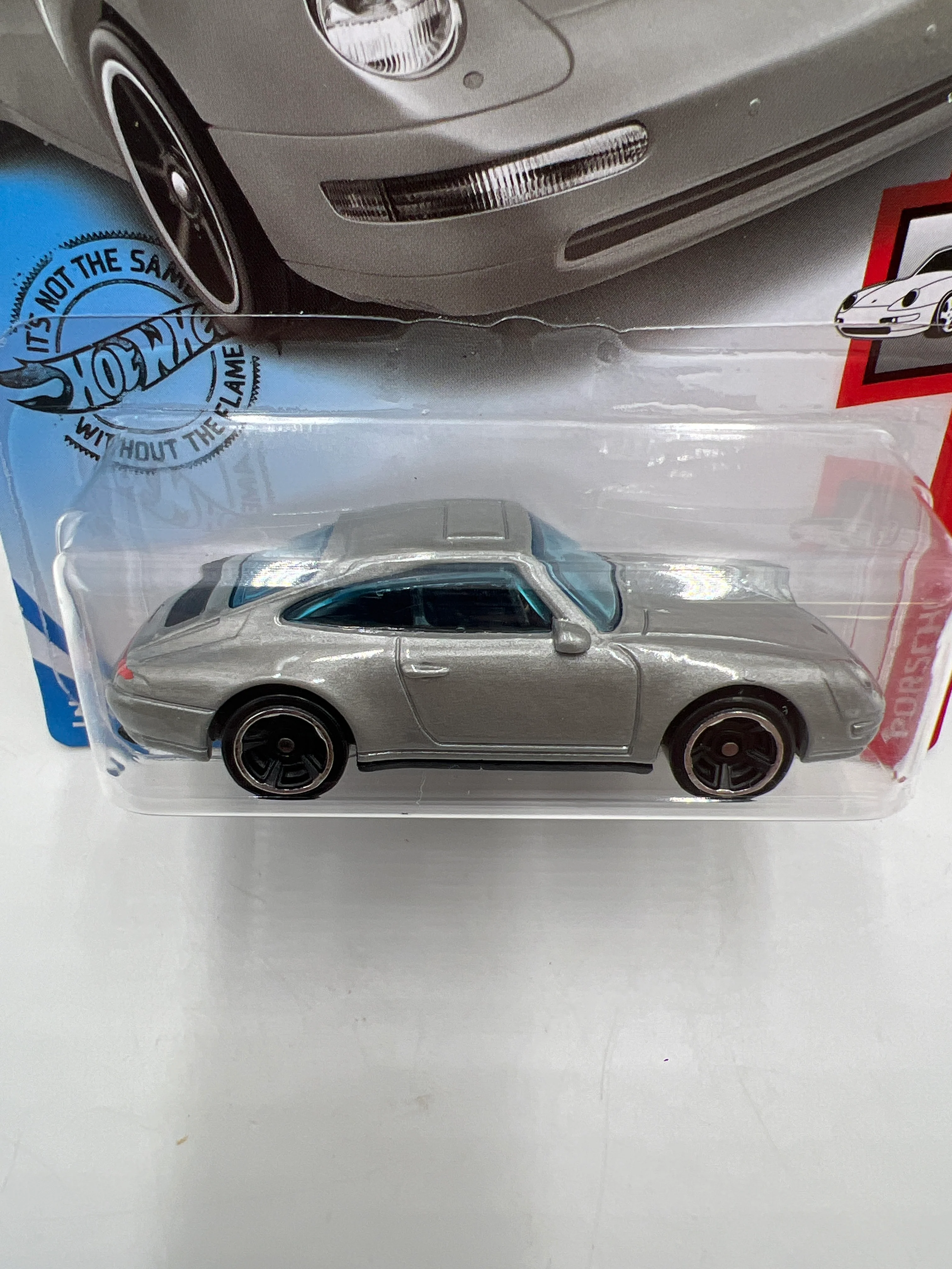 2020 Hot Wheels #72 Kroger Exclusive 96 Porsche Carrera Silver - Image 3