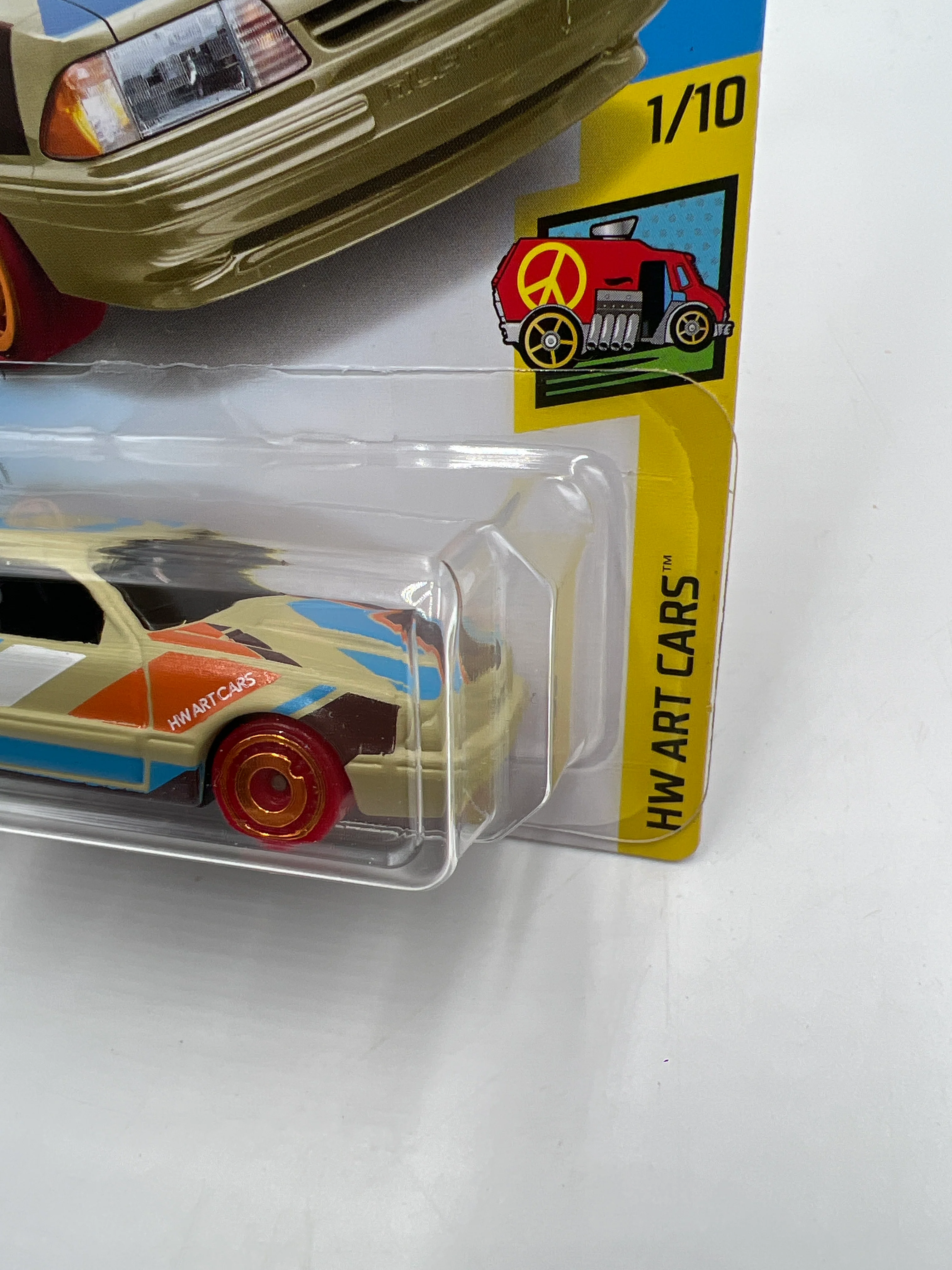 2020 Hot Wheels Art Cars #90 92 Ford Mustang Tan 19F - Image 4