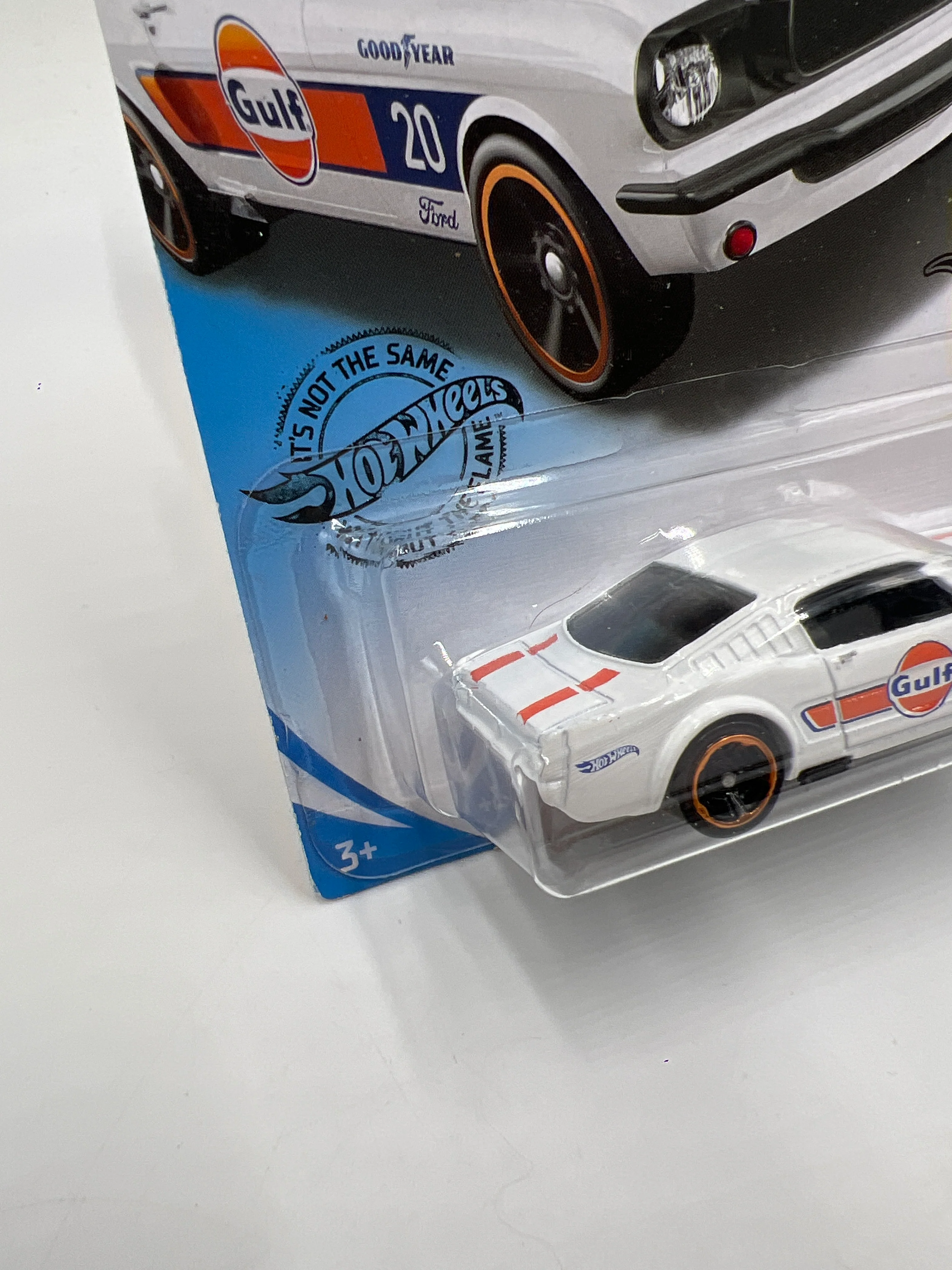 2020 Hot Wheels Dollar General Exclusive #116 65 Mustang 2+2 Fastback Gulf White 240D - Image 4