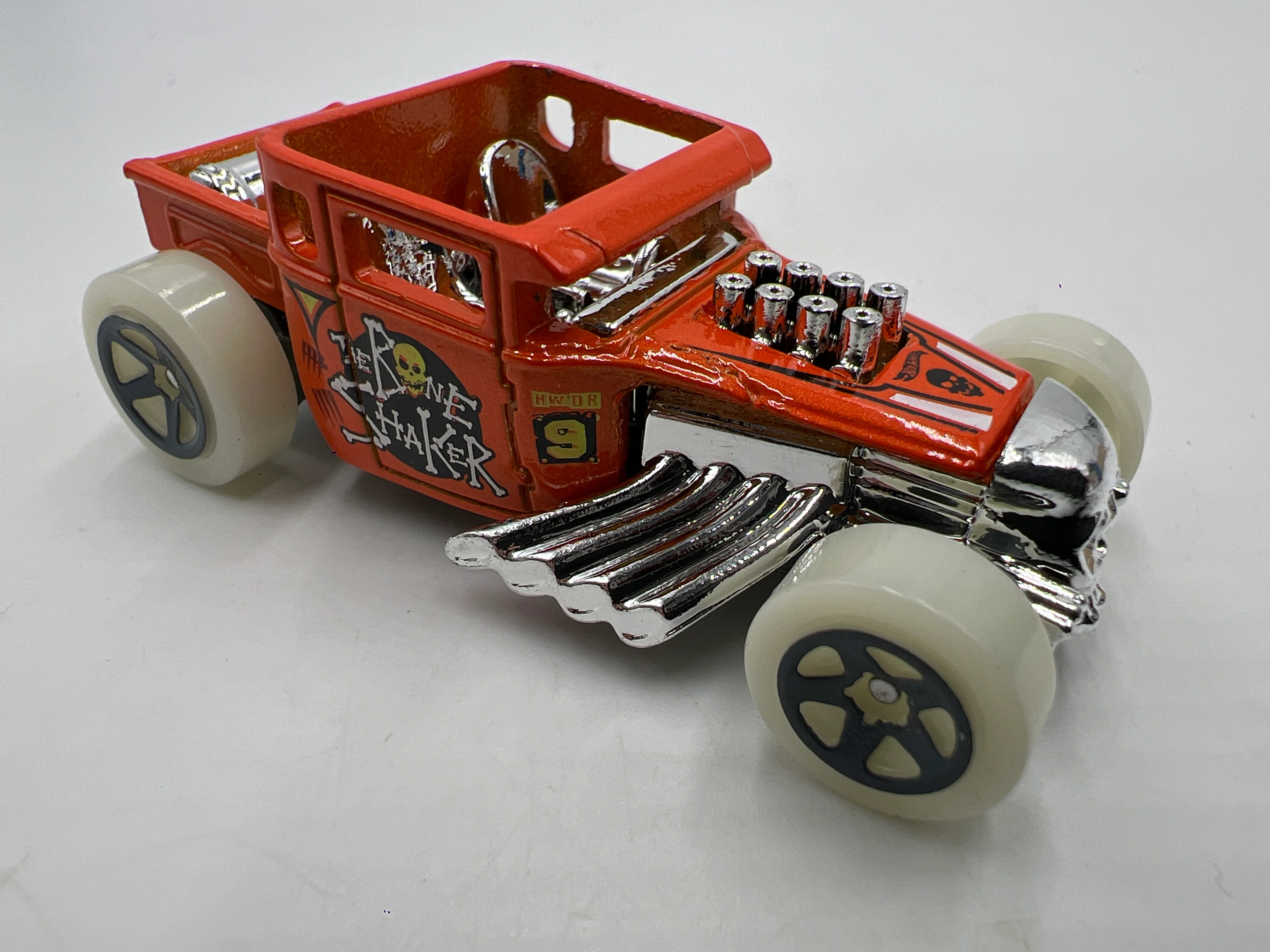 2019 Hot Wheels Mystery Models Series 1 #9 Chase Bone Shaker Orange - Image 2
