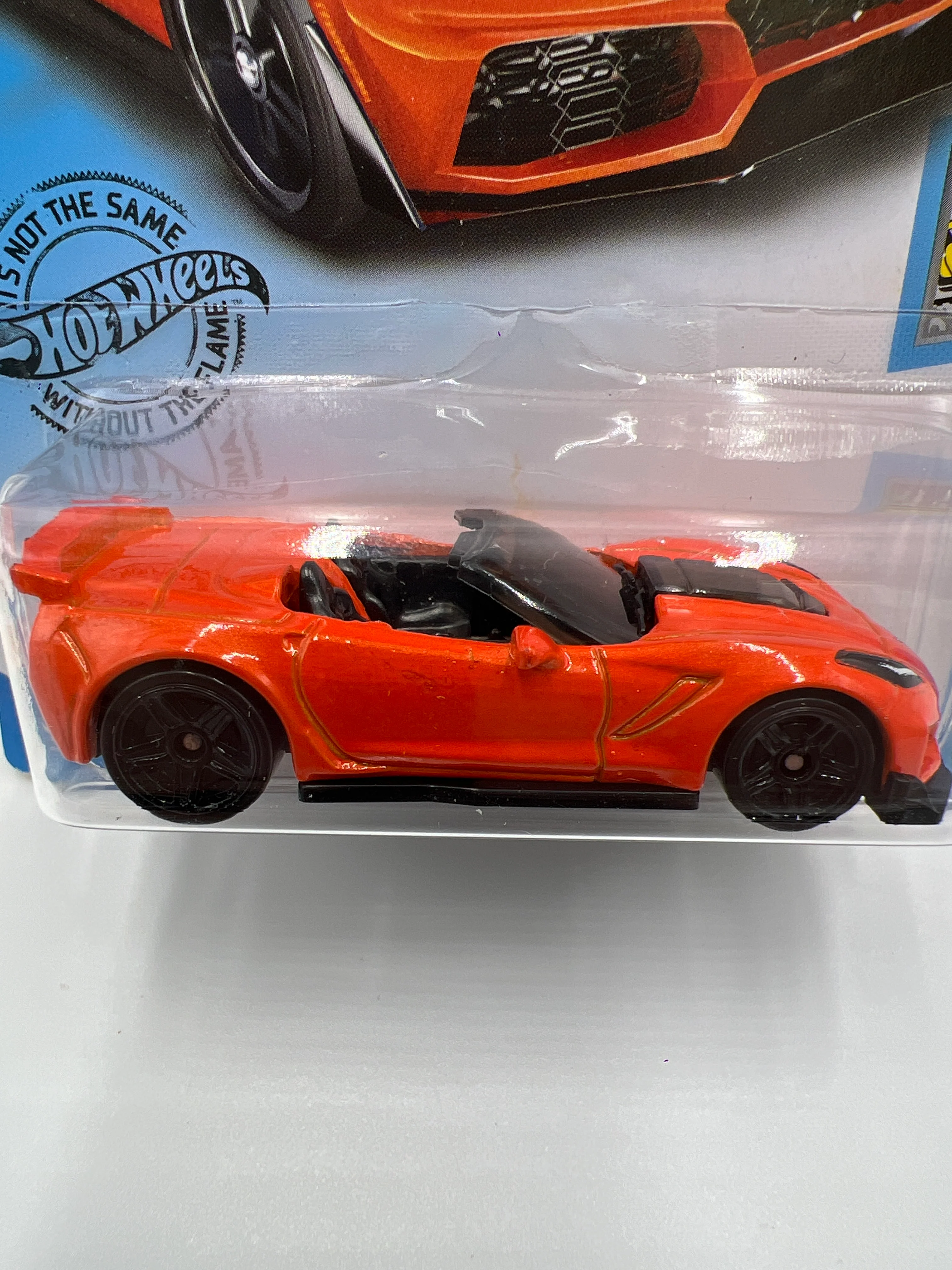 2020 Hot Wheels Factory Fresh #144 19 Corvette ZR1 Convertible Orange 16E - Image 3