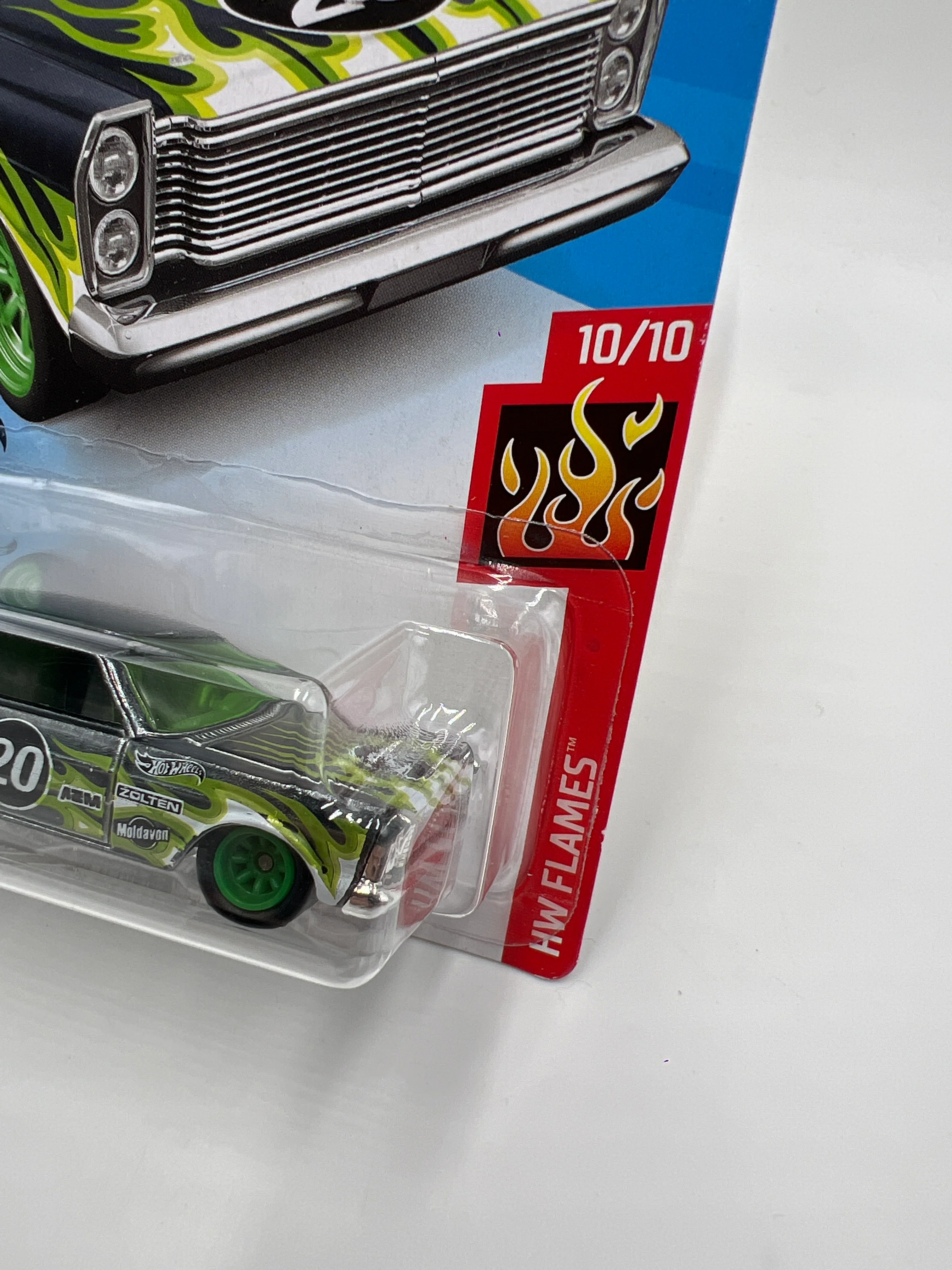 2020 Hot Wheels Super Treasure Hunt #221 65 Ford Galaxie W/Protector - Image 3