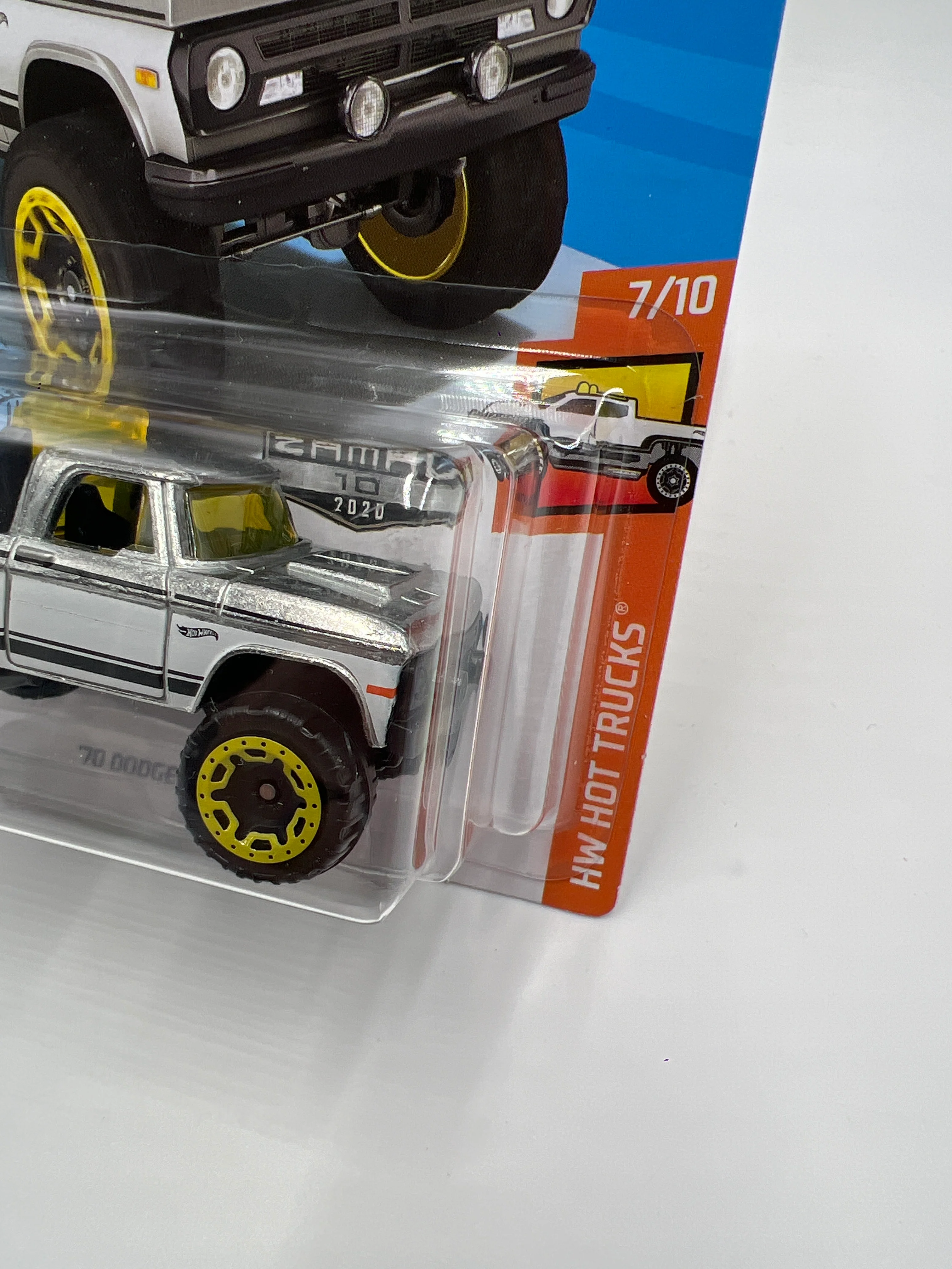 2020 Hot Wheels Walmart Exclusive Zamac 10 #152 70 Dodge Power Wagon - Image 3
