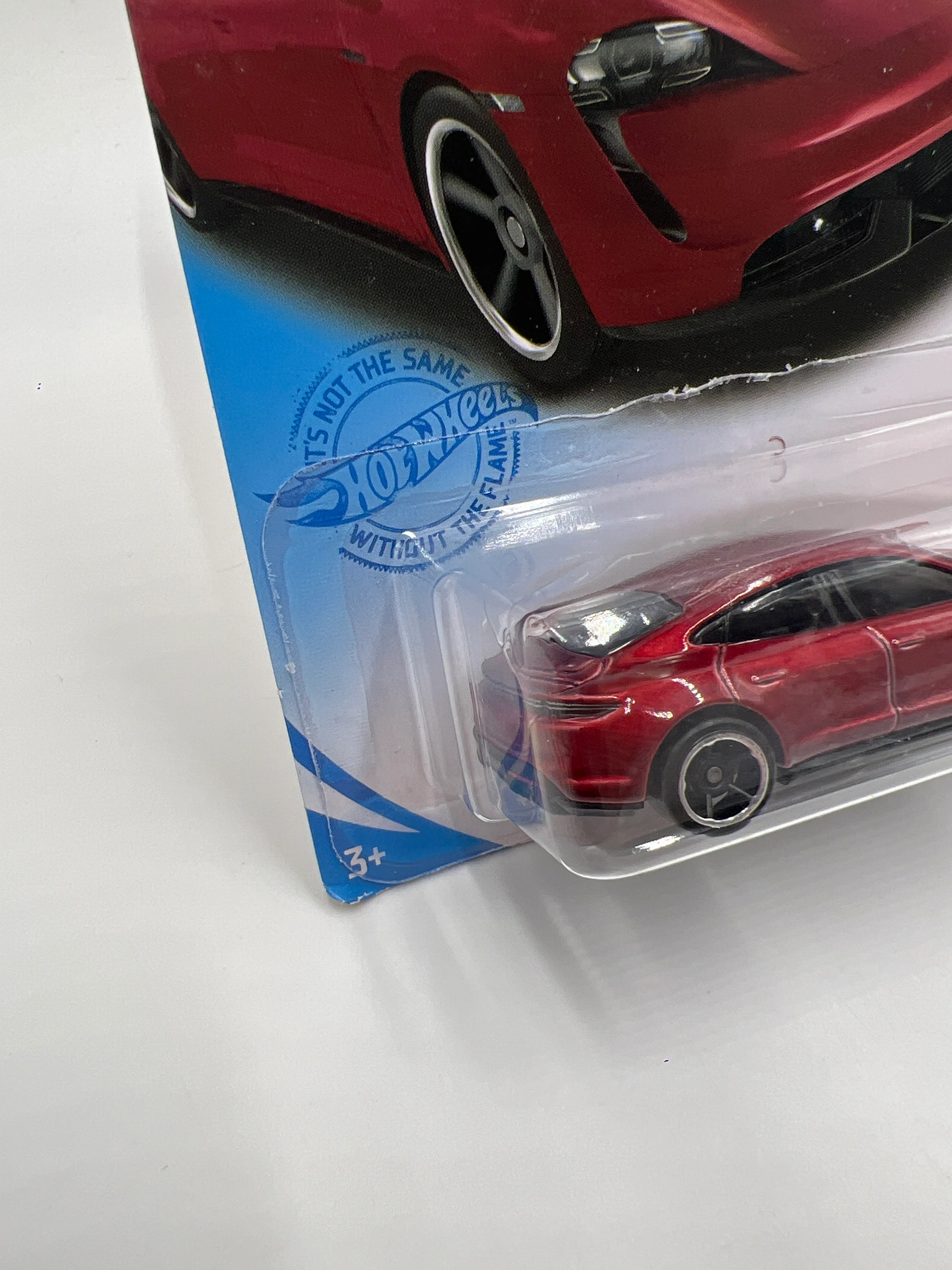 2022 Hot Wheels Green Speed #208 Porsche Taycan Turbo S Red 99A - Image 4