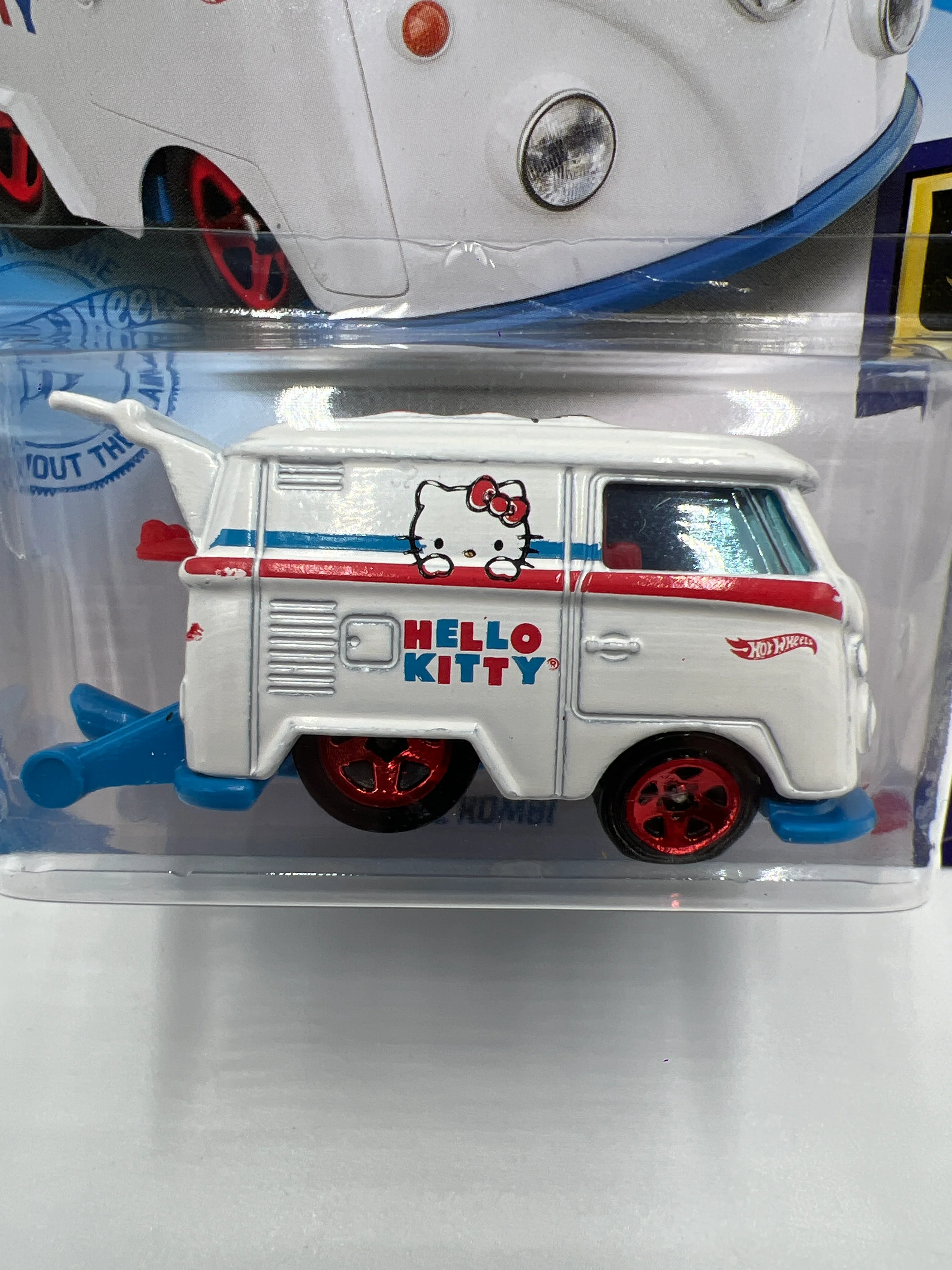 2021 Hot Wheels ERROR HW Screen Time #38 Kool Kombi Hello Kitty White - Image 3