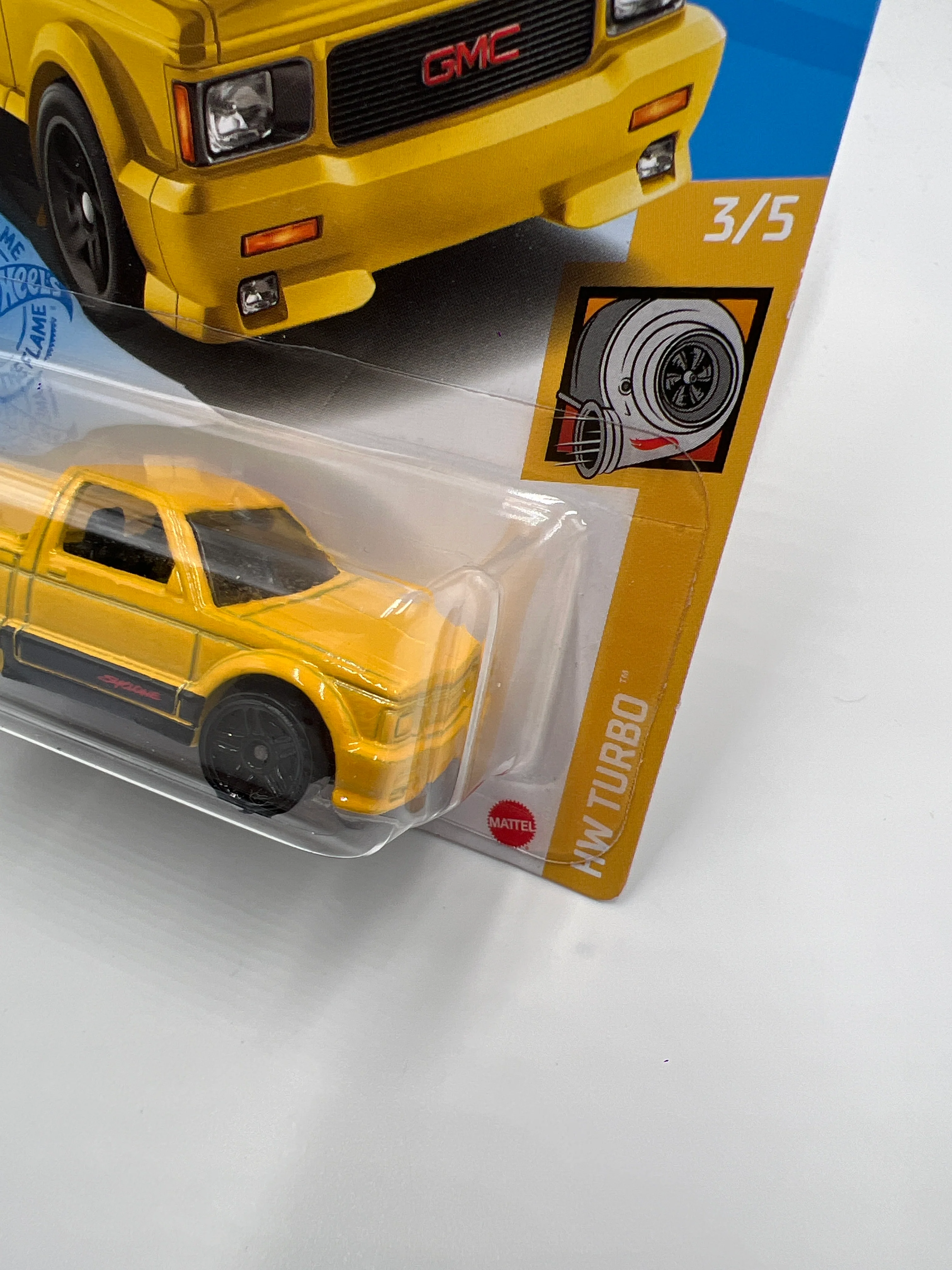 2021 Hot Wheels Kroger Exclusive #92 91 GMC Syclone Yellow W/Protector - Image 3