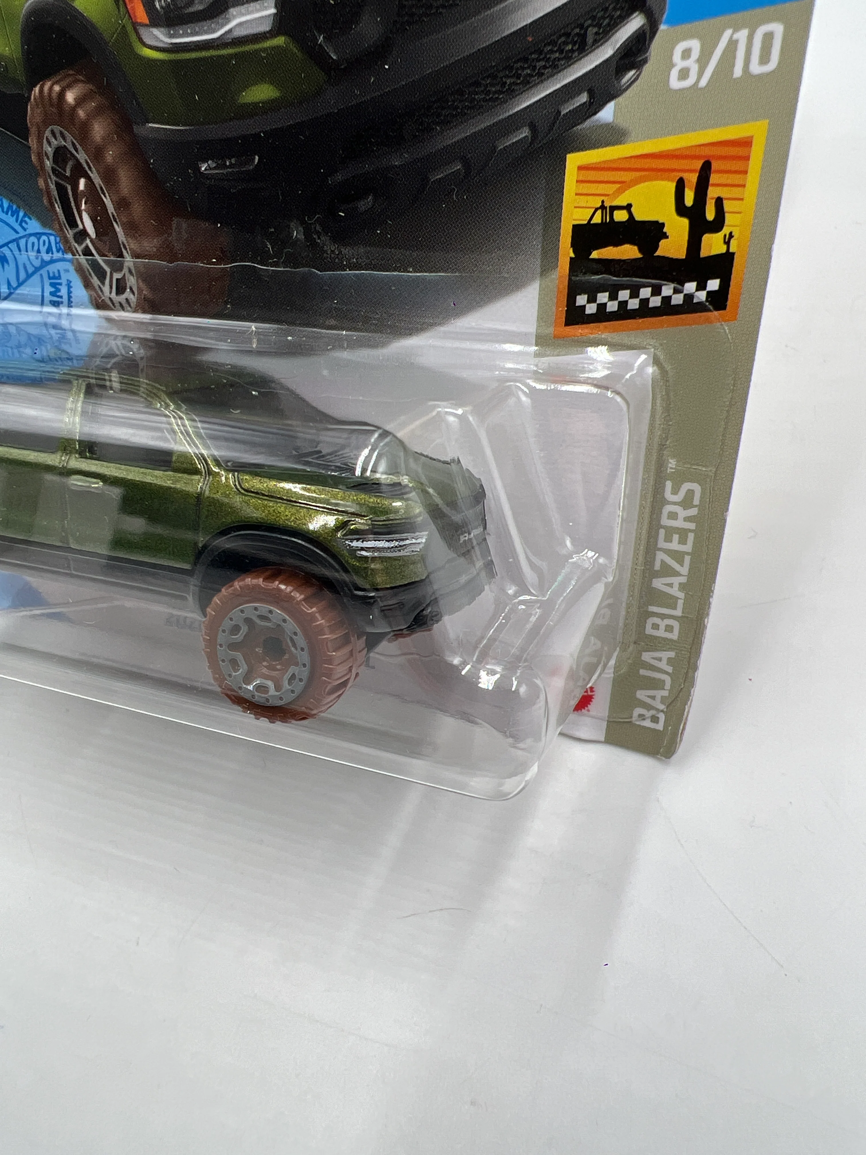 2021 Hot Wheels Baja Blazers #101 2020 Ram 1500 Rebel Green 43F - Image 4