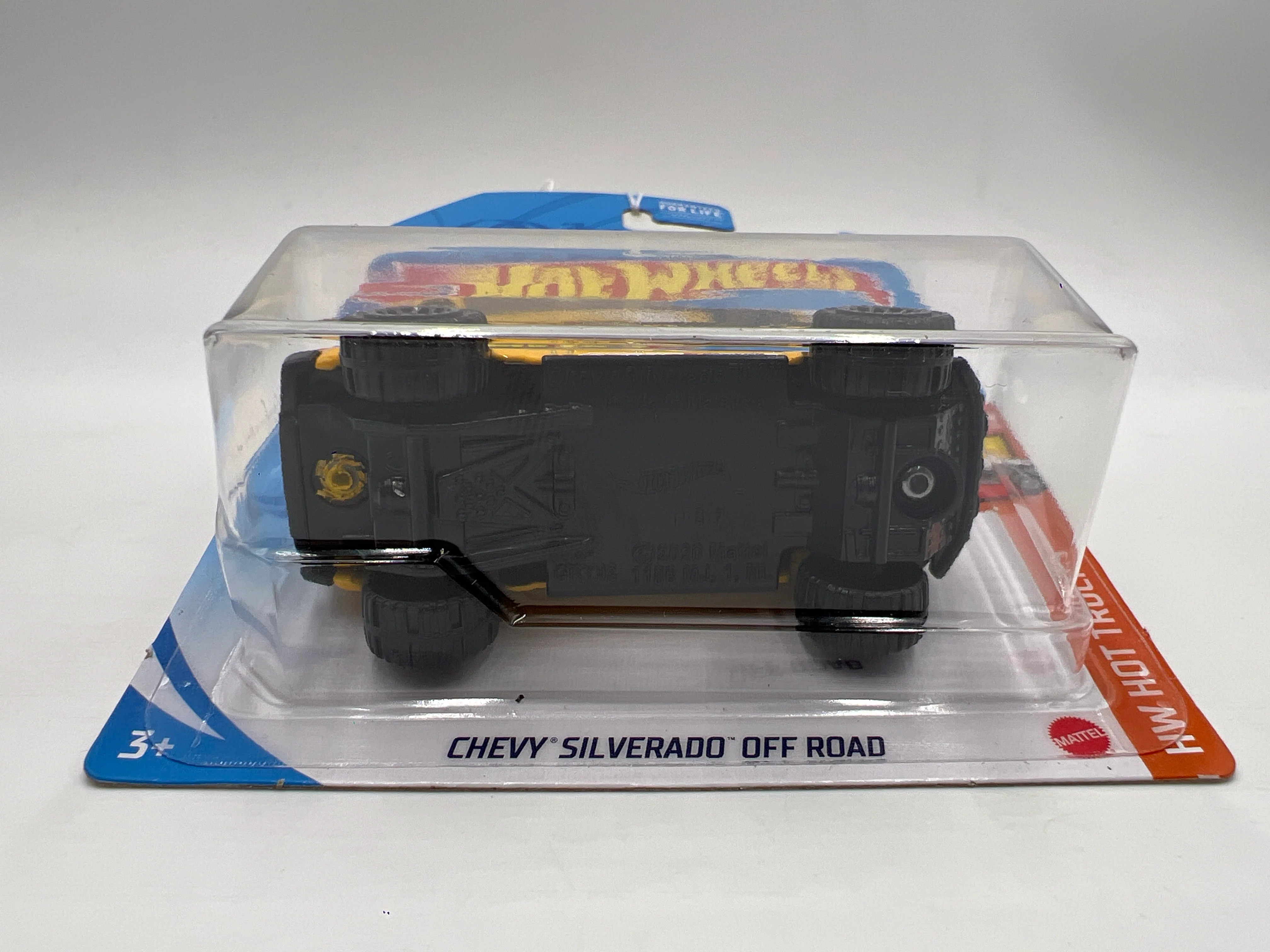 2021 Hot Wheels HW Hot Trucks #185 Chevy Silverado Off Road Yellow 14B - Image 5