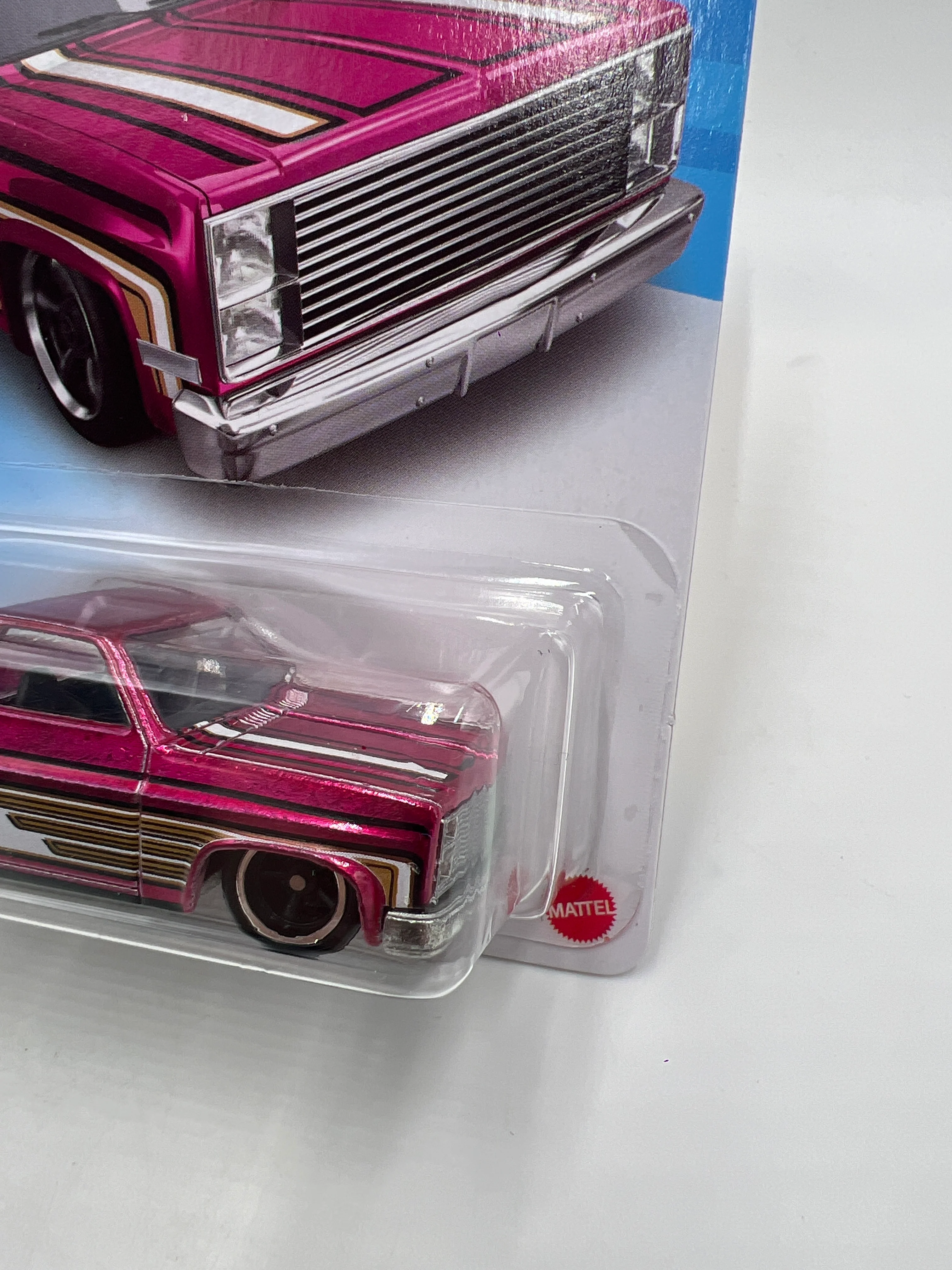2021 Hot Wheels Legends Tour 83 Chevy Silverado Pink W/Protector - Image 3