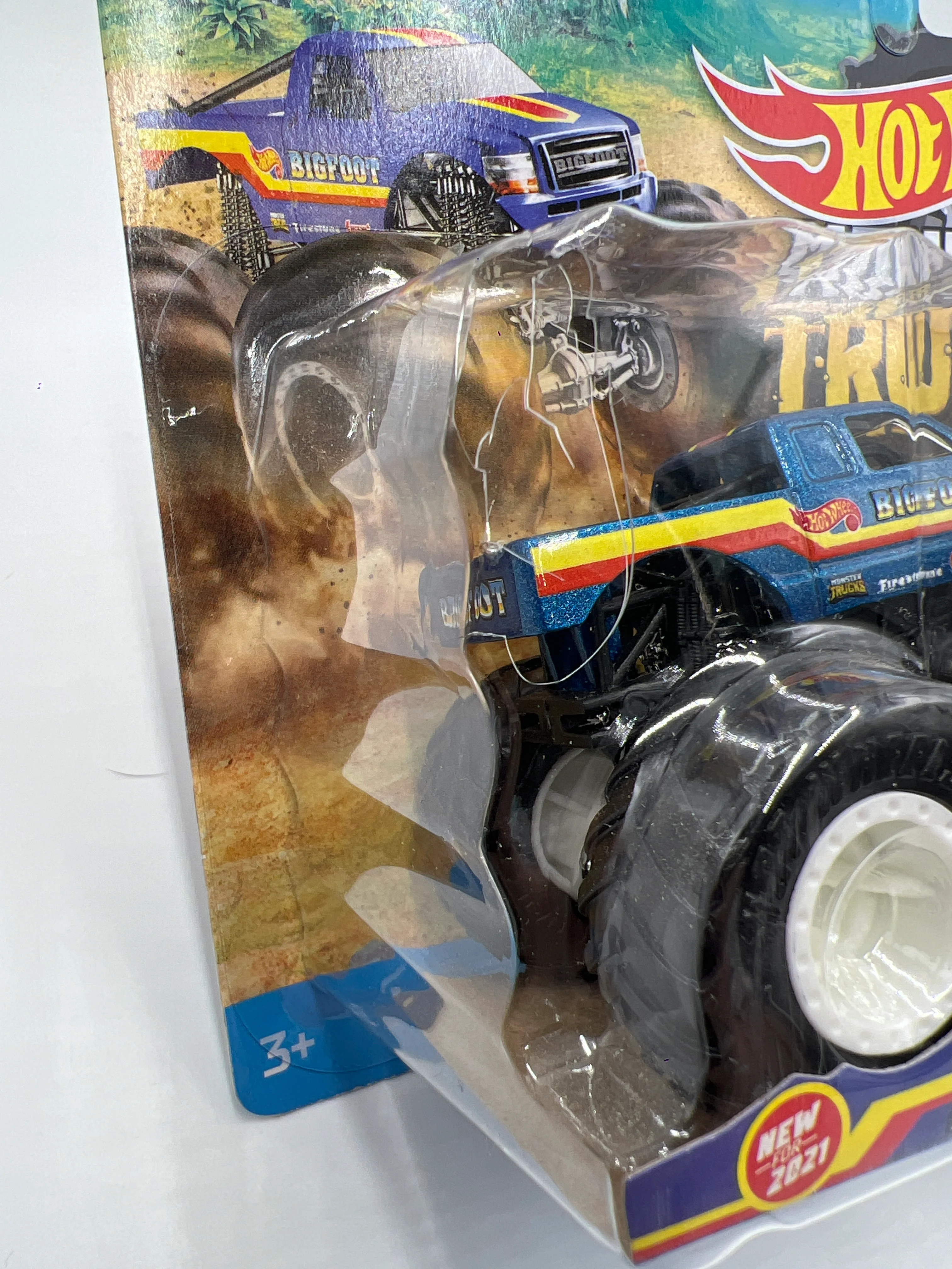 2021 Hot Wheels Monster Trucks Demolition Doubles Bigfoot Vs Snake Bite Cracked Blister - Image 6