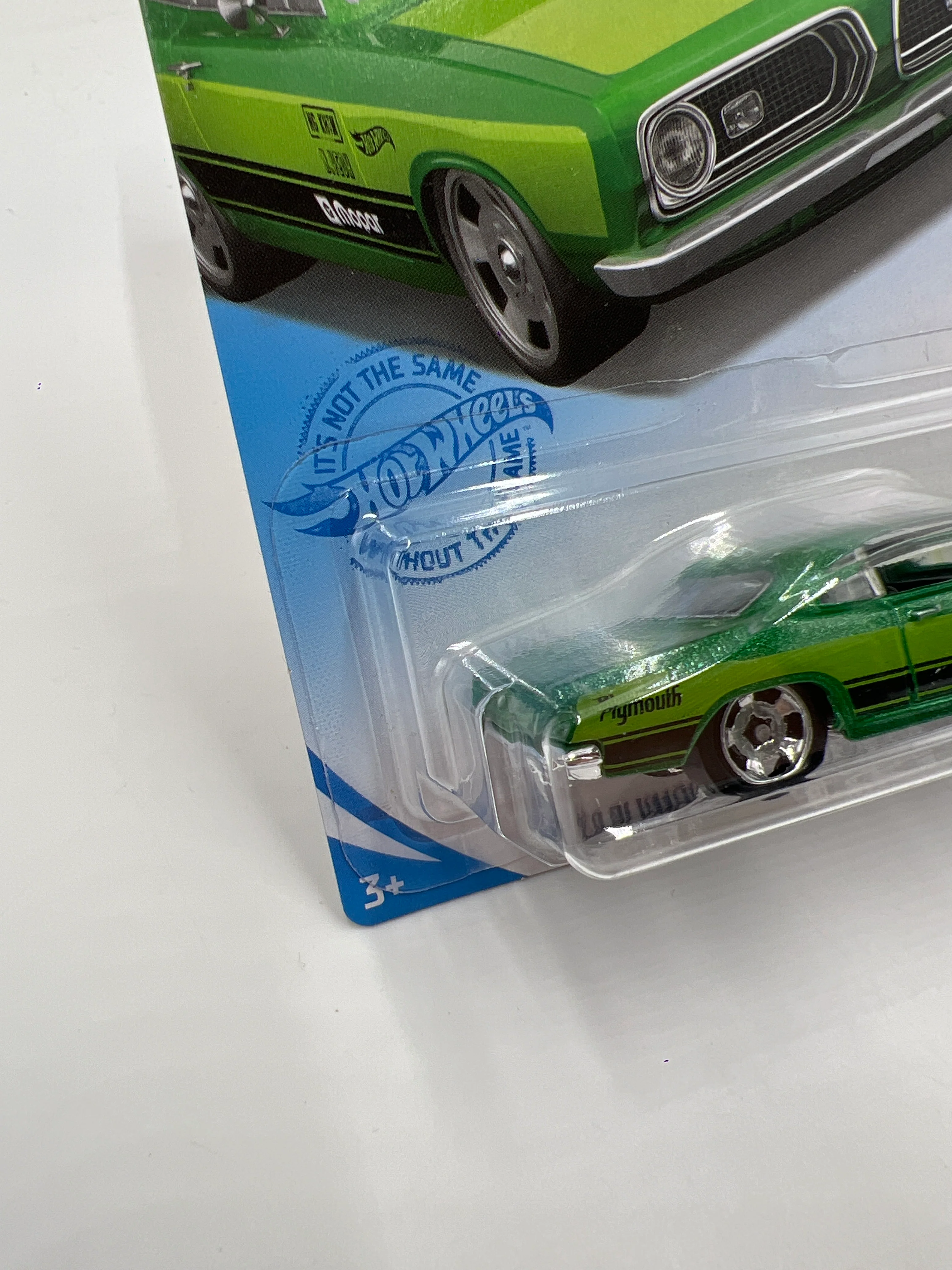 2021 Hot Wheels Muscle Mania #239 68 Plymouth Barracuda Formula S Green 38D - Image 4