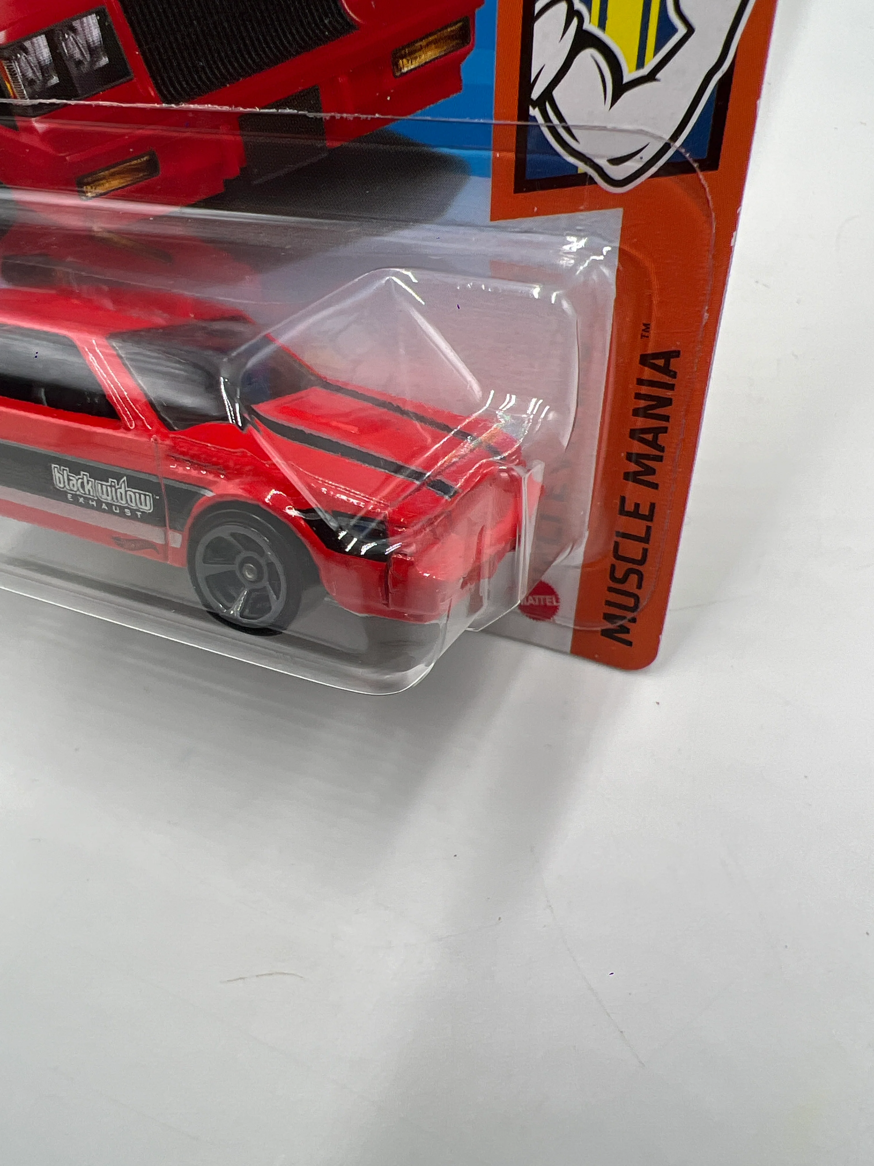2021 Hot Wheels Muscle Mania #218 87 Buick Regal GNX Red Short Card 39H - Image 4