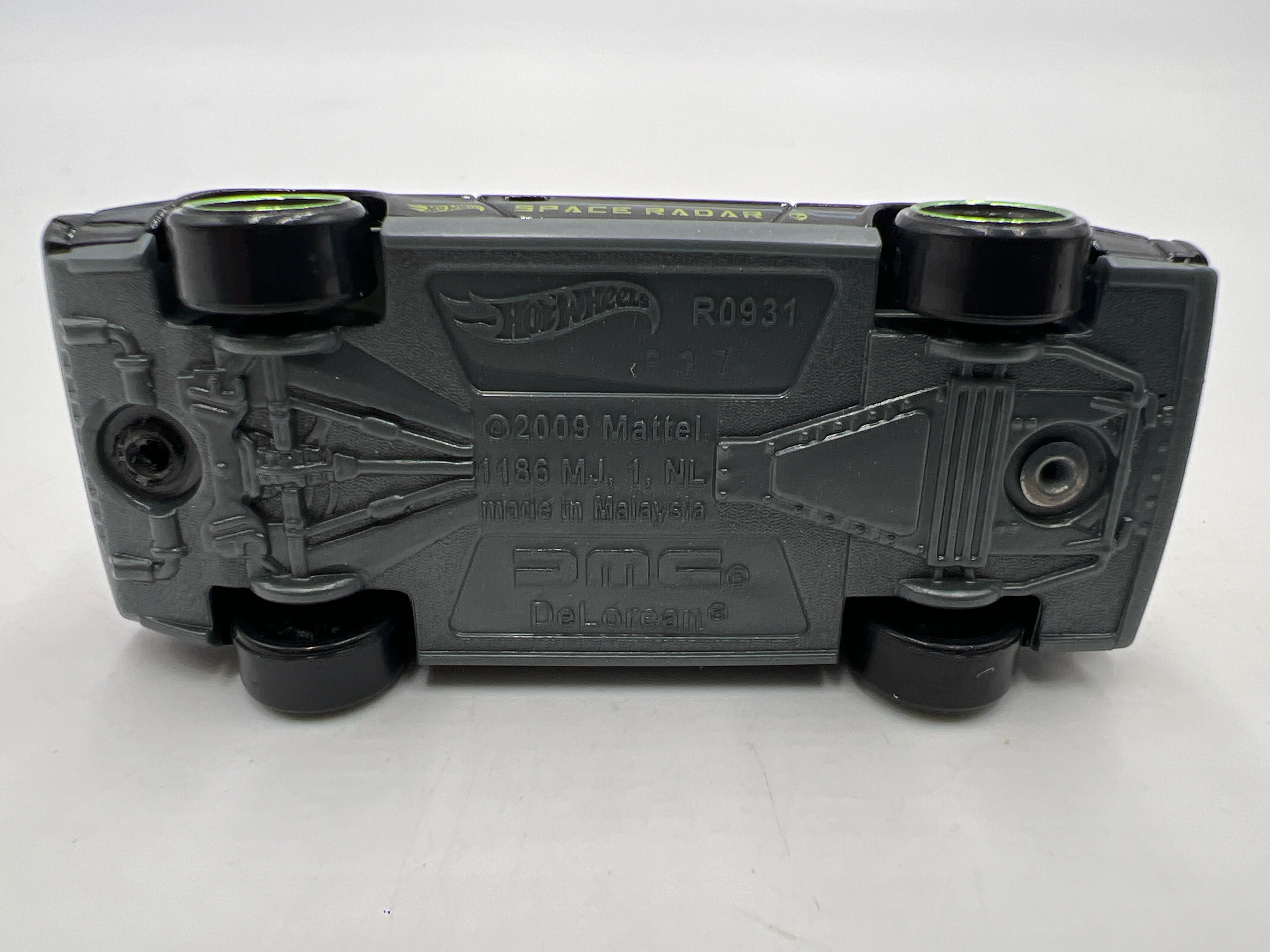 2021 Hot Wheels Mystery Models Series 3 #1 Chase DMC DeLorean Black - Image 6