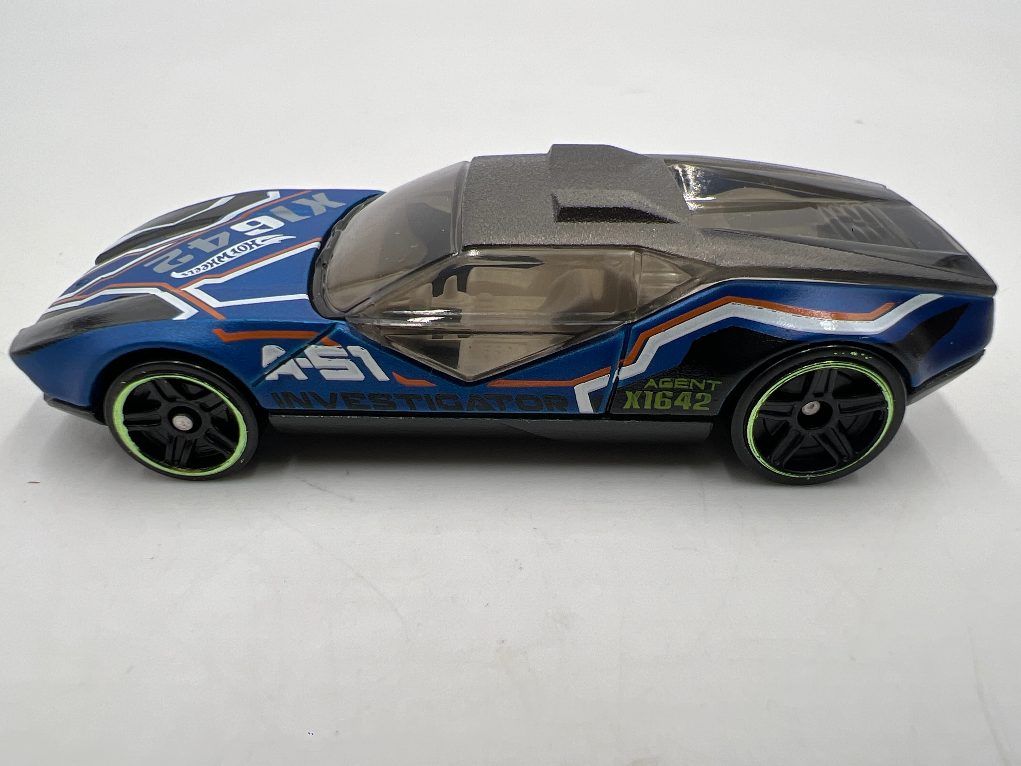 2021 Hot Wheels Mystery Models Series 3 #6 La Fasta Blue - Image 5