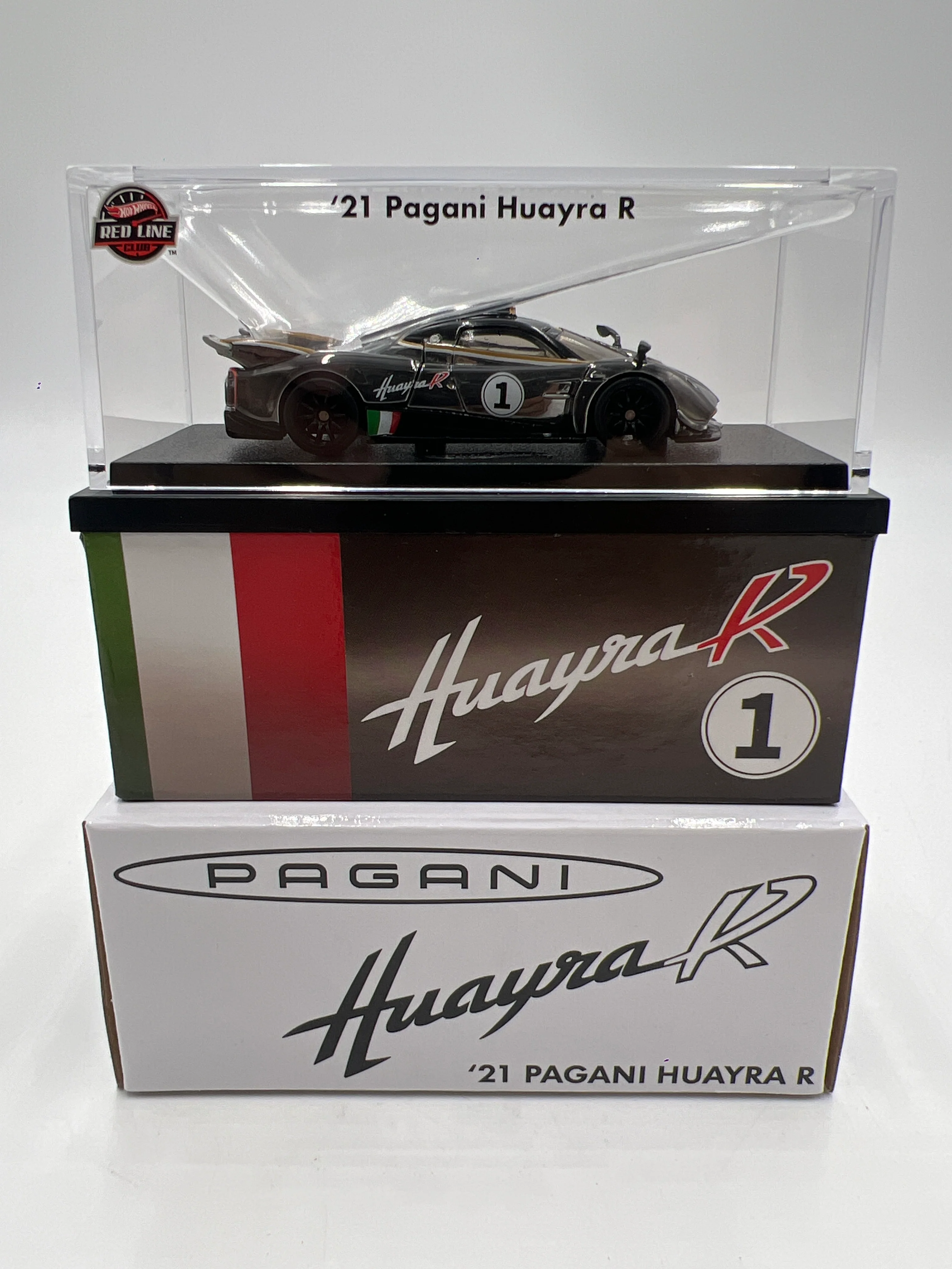 2024 Hot Wheels RLC Acrylic 21 Pagani Huayra R - Image 2