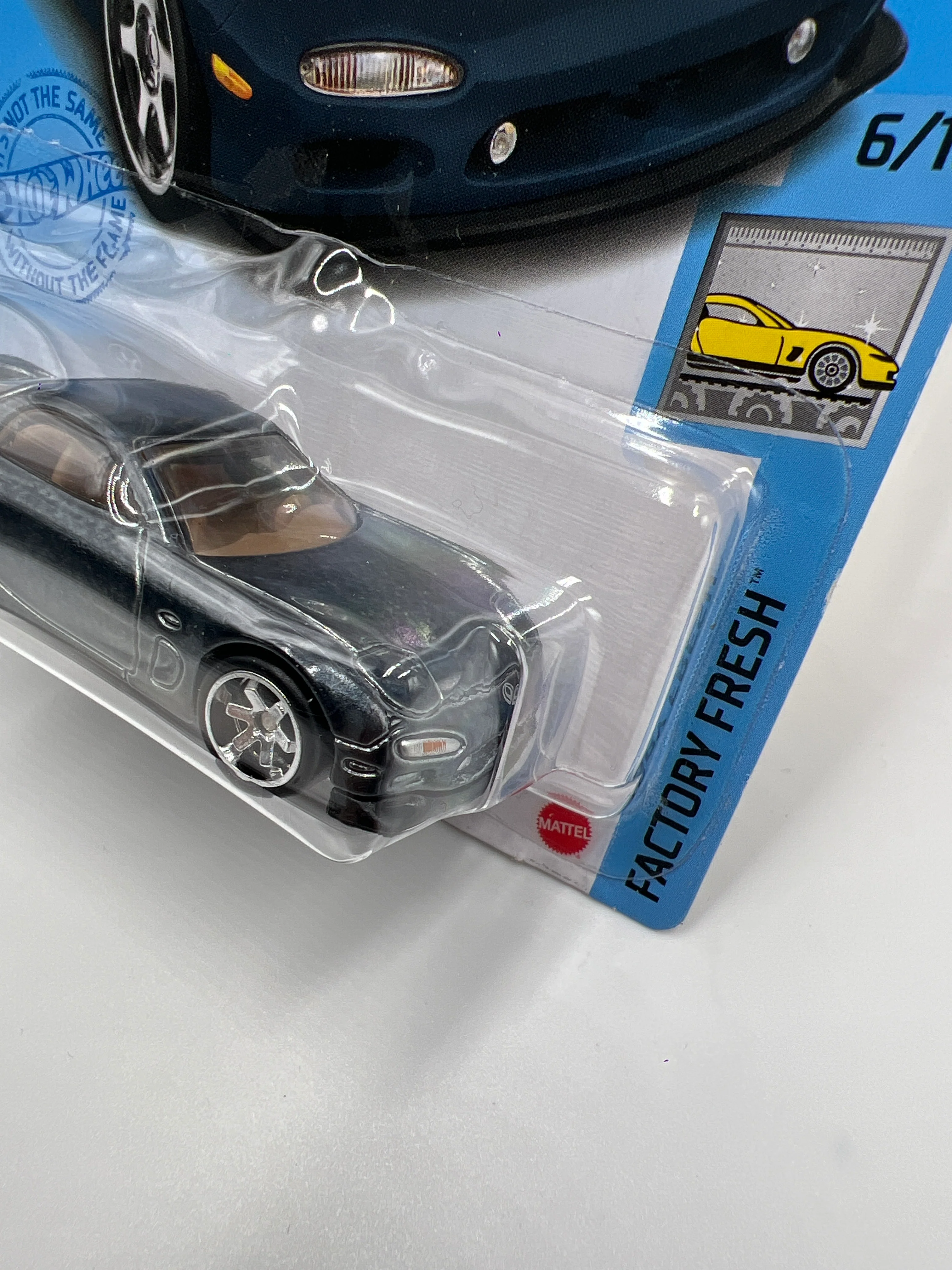 2021 Hot Wheels Super Treasure Hunt #88 95 Mazda RX-7 Black W/Protector - Image 4