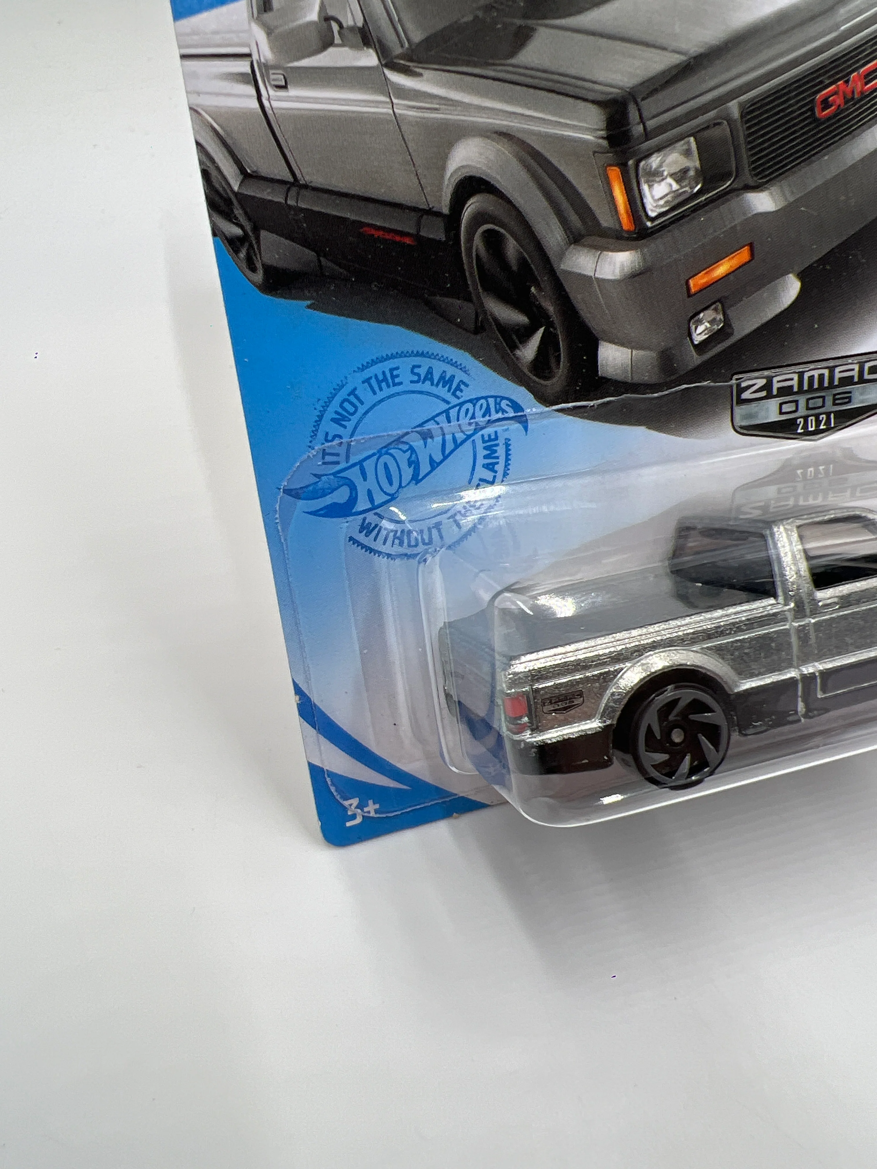 2021 Hot Wheels Walmart Exclusive Zamac 6 #92 91 GMC Syclone W/Protector - Image 4