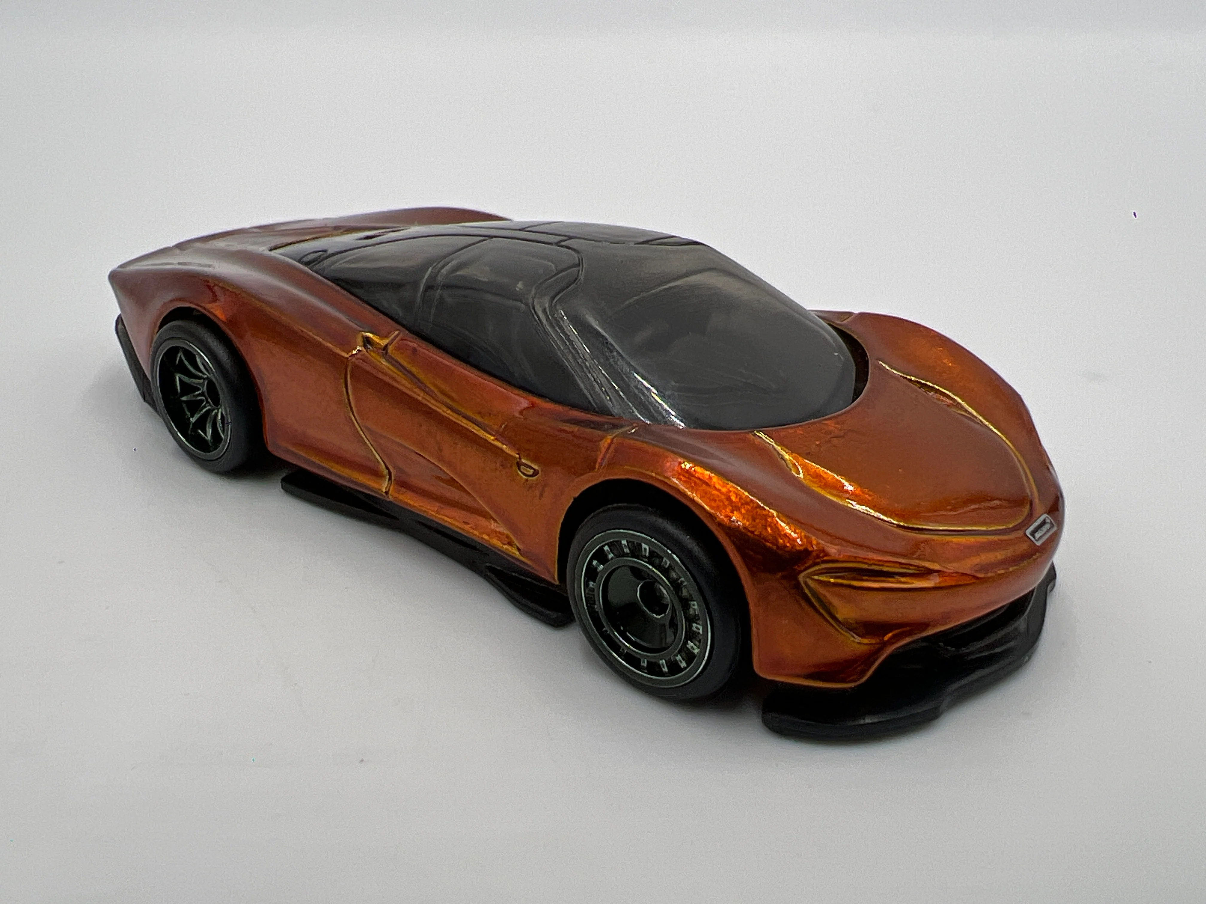2025 Hot Wheels 1/64 Unspun Super Treasure Hunt McLaren Speedtail Orange Loose - Image 2