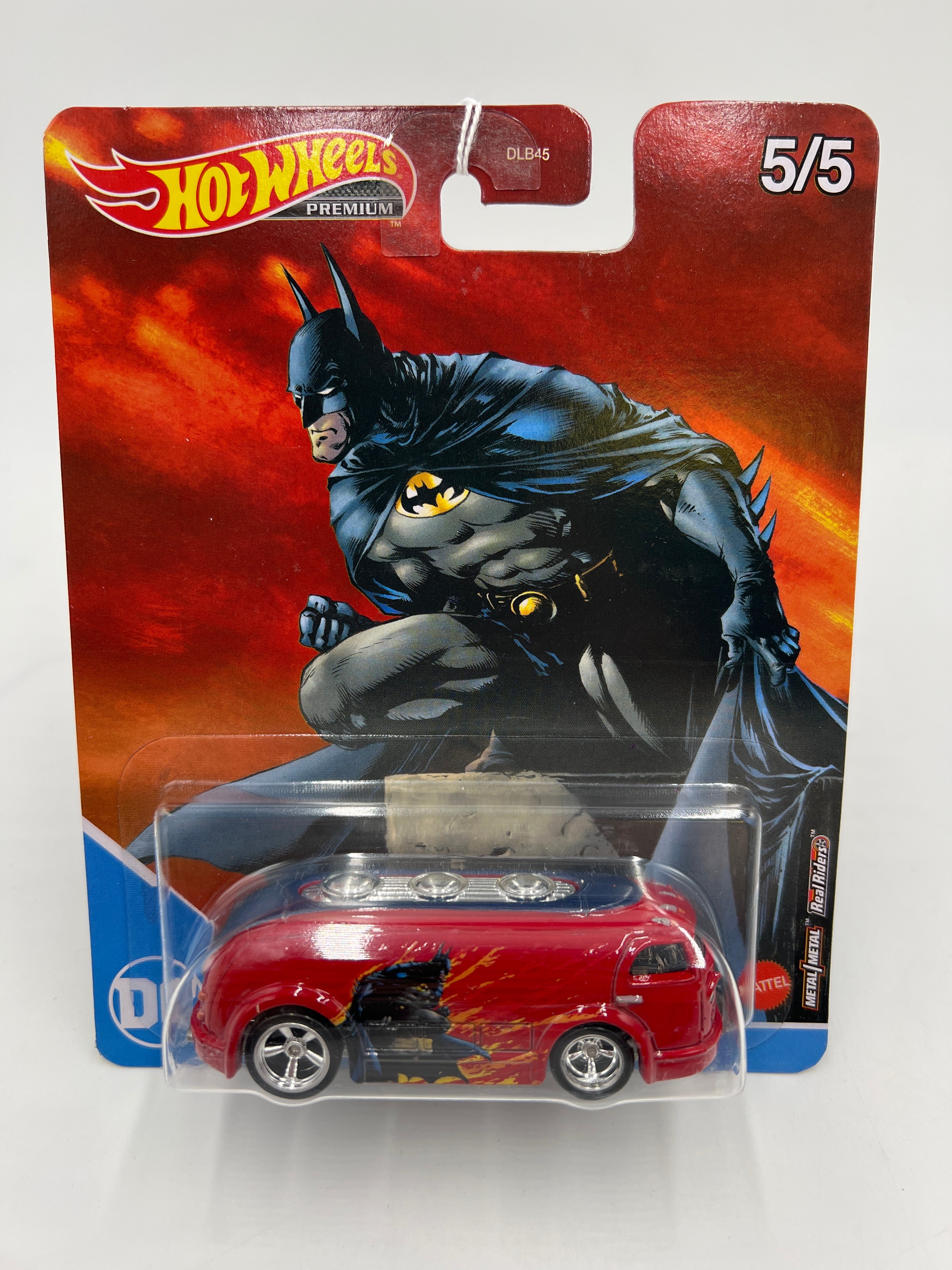 2022 Hot Wheels DC #5 Haulin Gas Batman Red 271A - Image 2