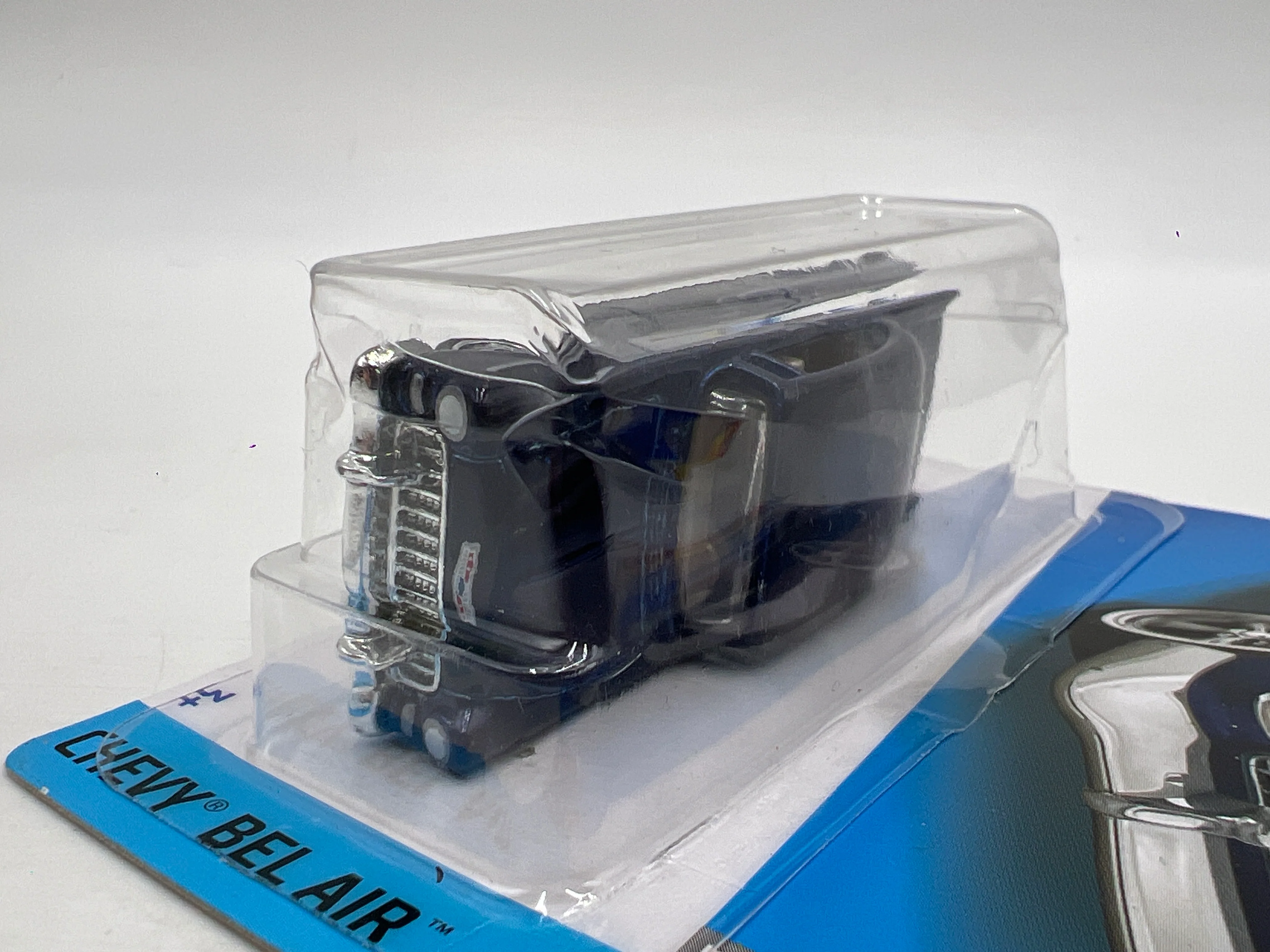 2022 Hot Wheels Super Treasure Hunt #20 55 Chevy Blue W/Protector Blister Not Perfect - Image 5