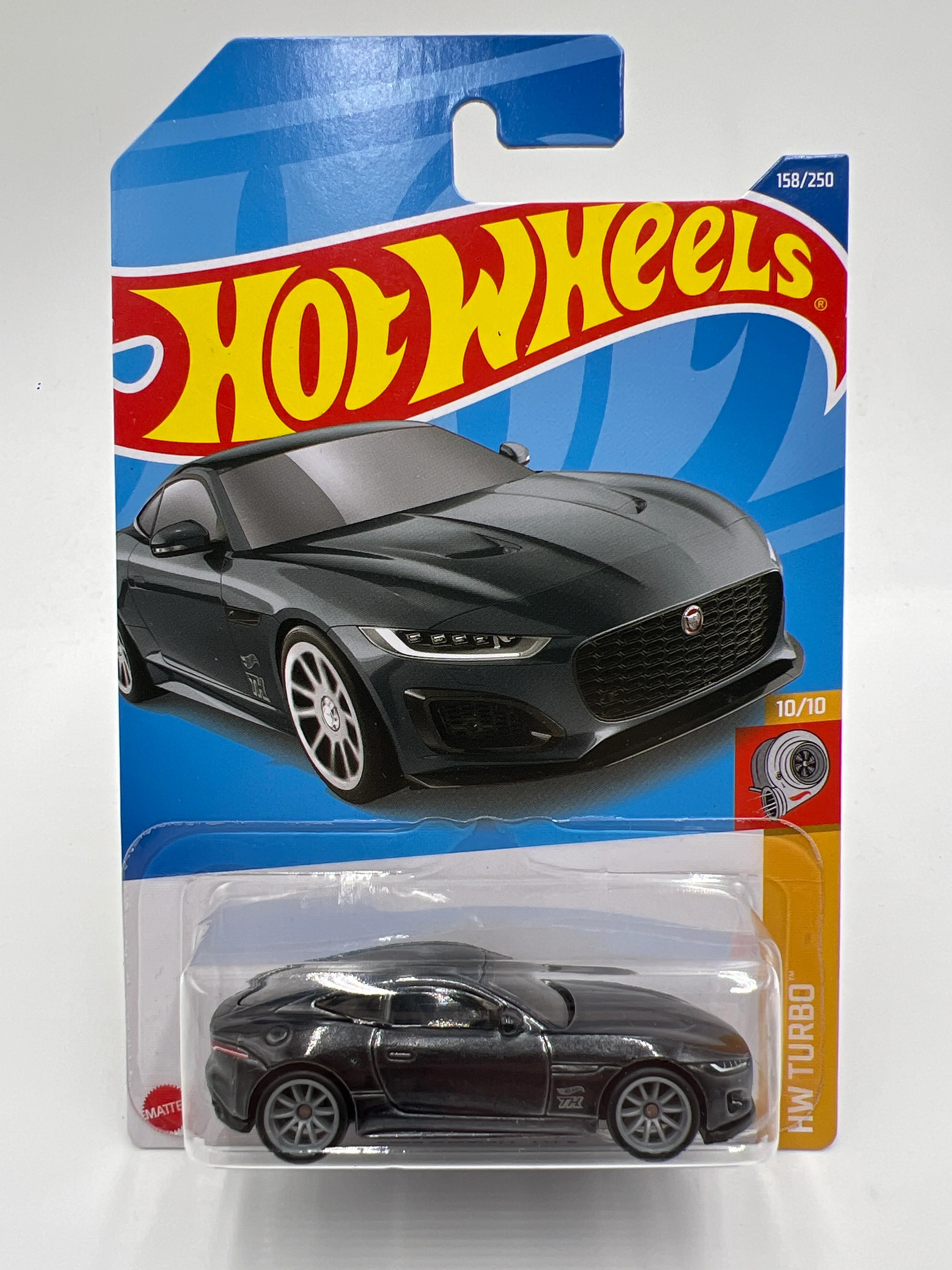 2022 Hot Wheels Super Treasure Hunt #158 2020 Jaguar F-Type Gray W/Protector - Image 2