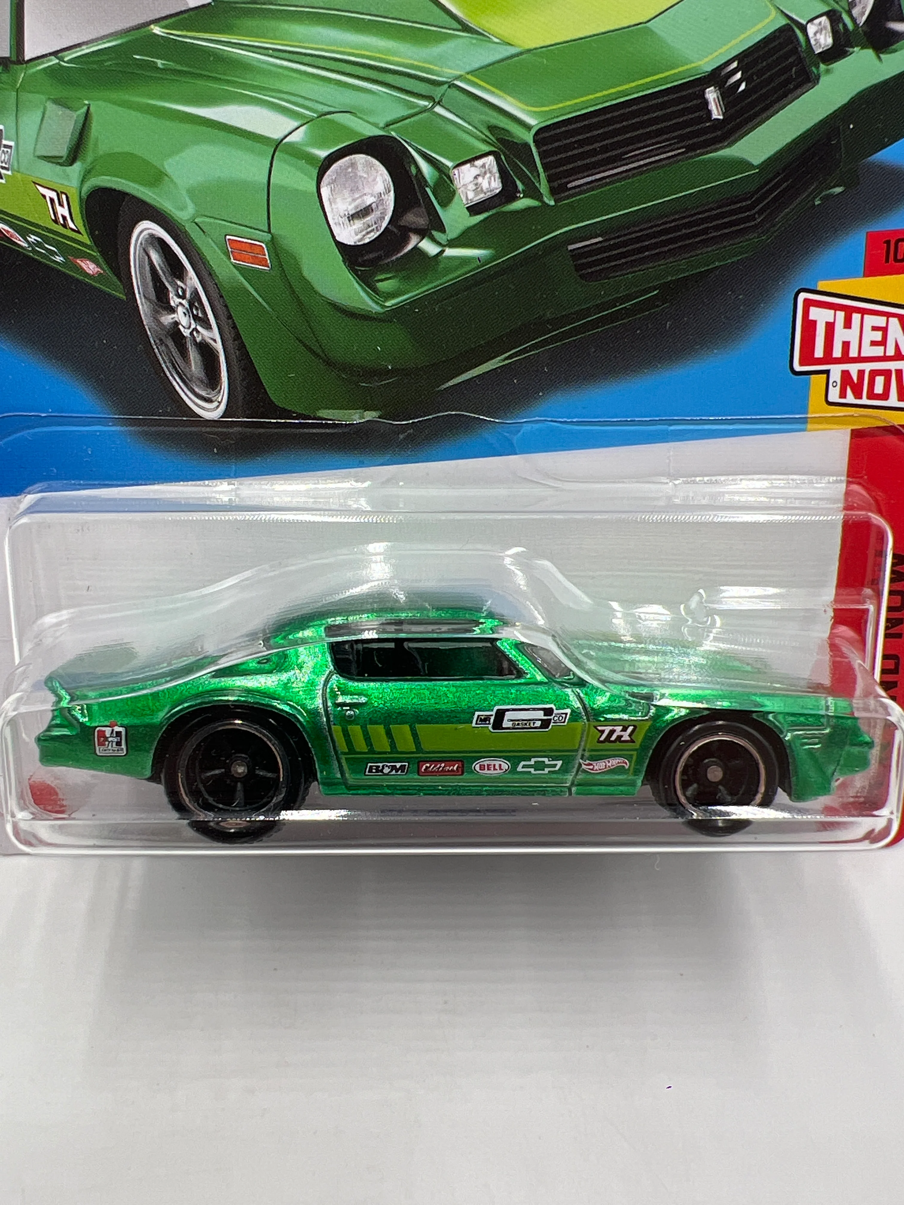 2022 Hot Wheels Super Treasure Hunt Factory Sealed #248 81 Camaro Green W/ Protector - Image 2