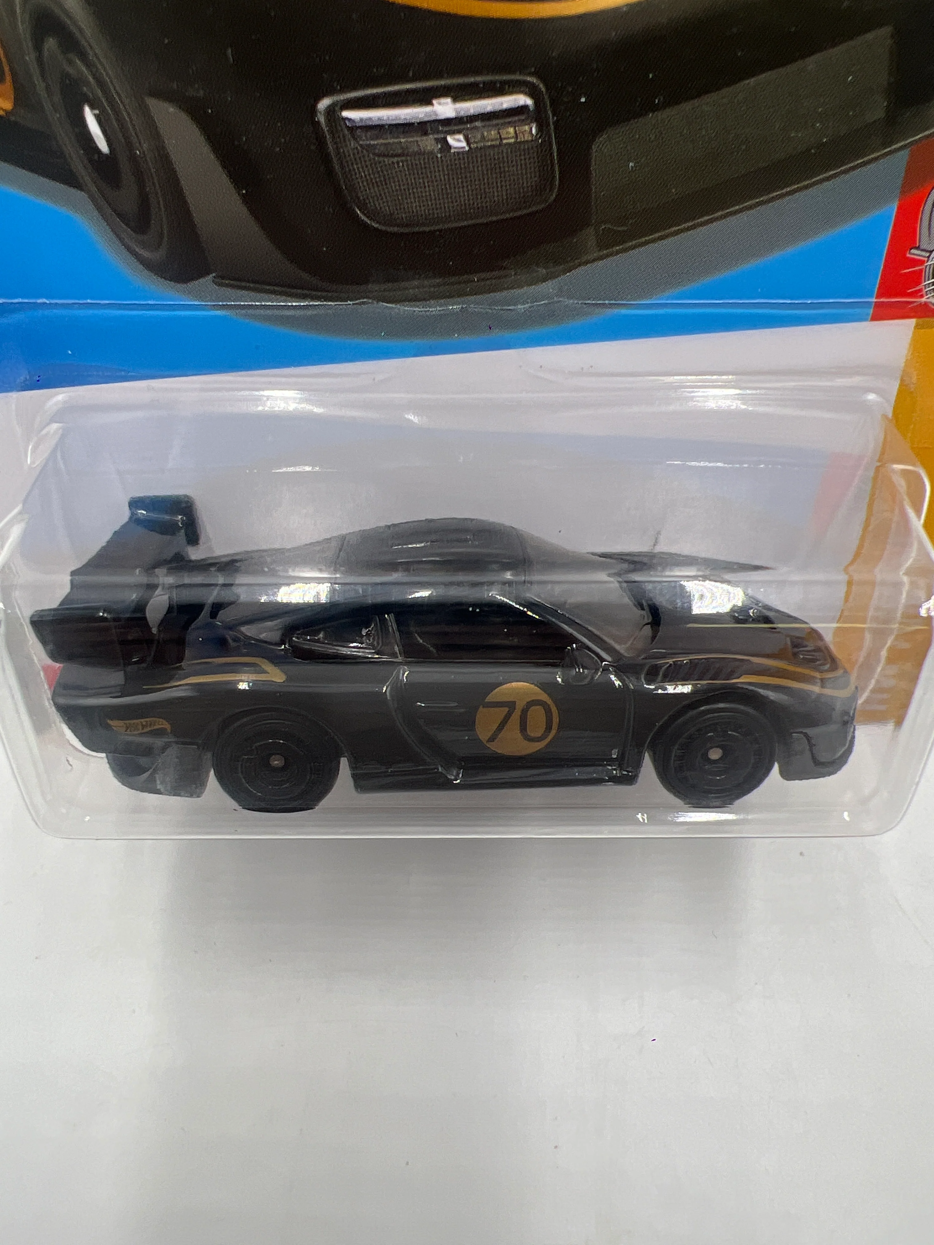 2022 HW Turbo #12 Porsche 935 Black 101G - Image 3