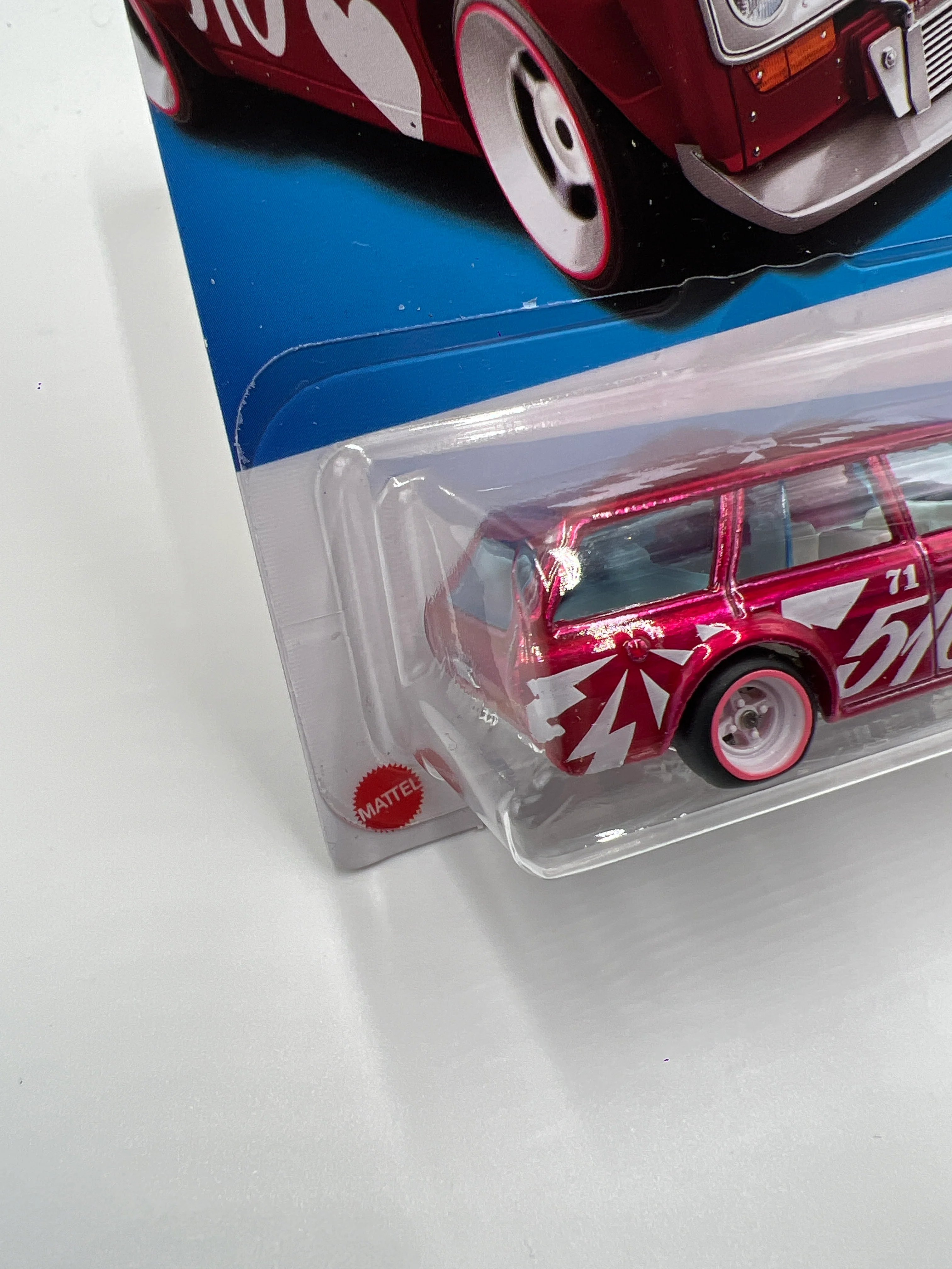 2023 Hot Wheels Super Treasure Hunt #235 Datsun Bluebird Wagon 510 Pink W/Protector - Image 5