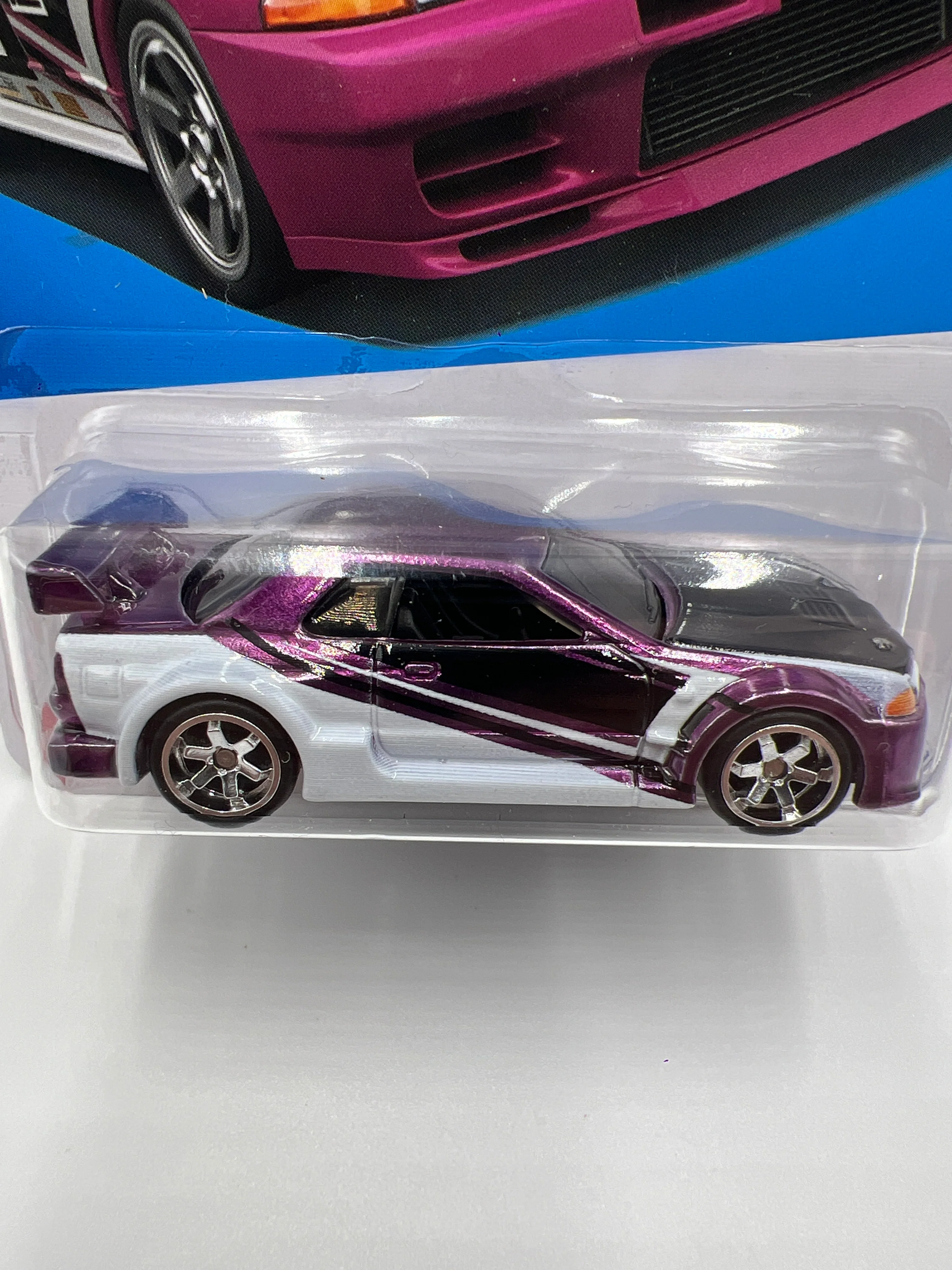 2022 HW Legends Tour 1/1 ERROR No Side Tampos Nissan Skyline GT-R R32 W/Protector - Image 3