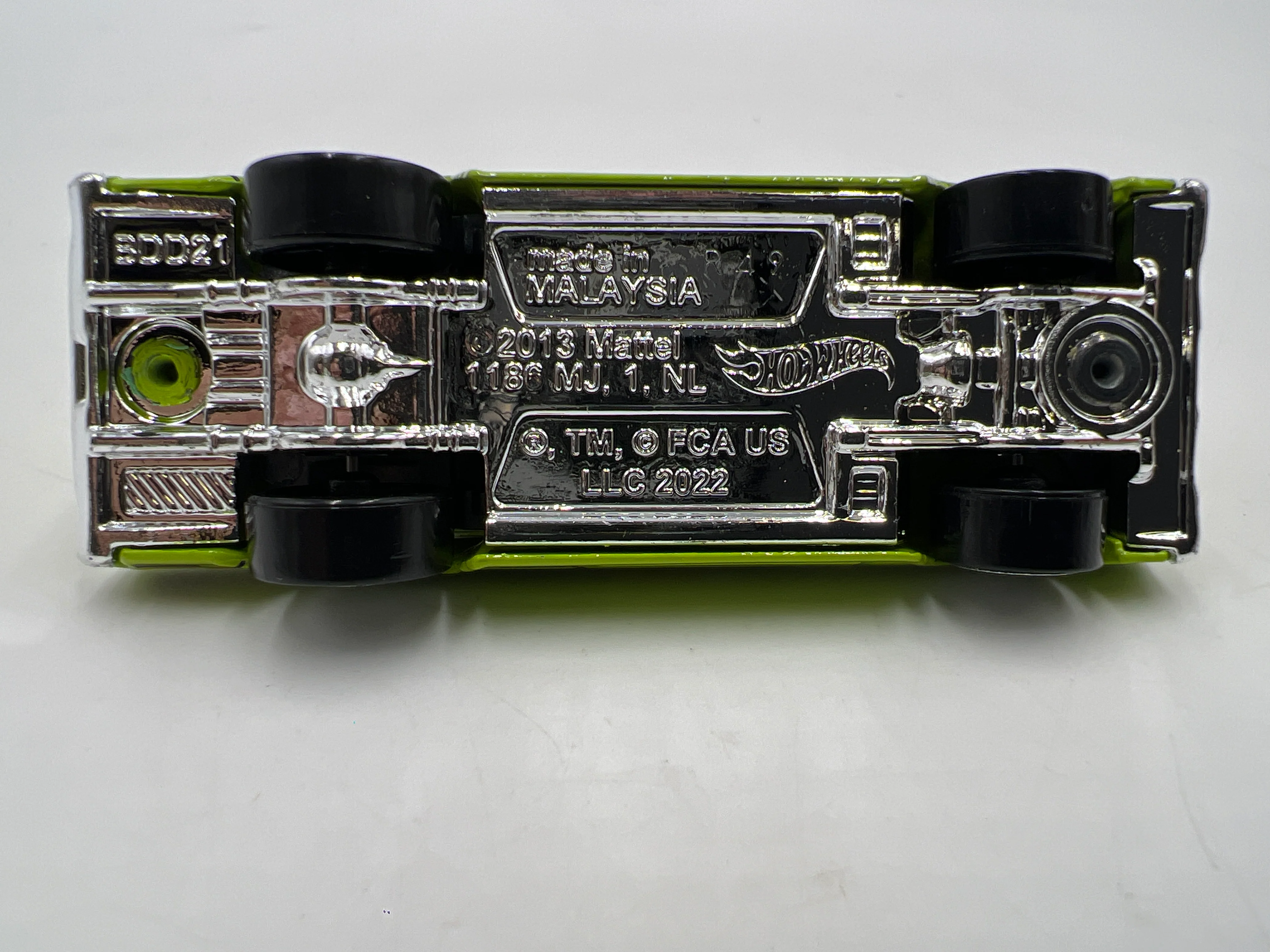 2023 Hot Wheels Mystery Models Series 2 #1 Chase Brazilian Dodge Charger Green - Image 6